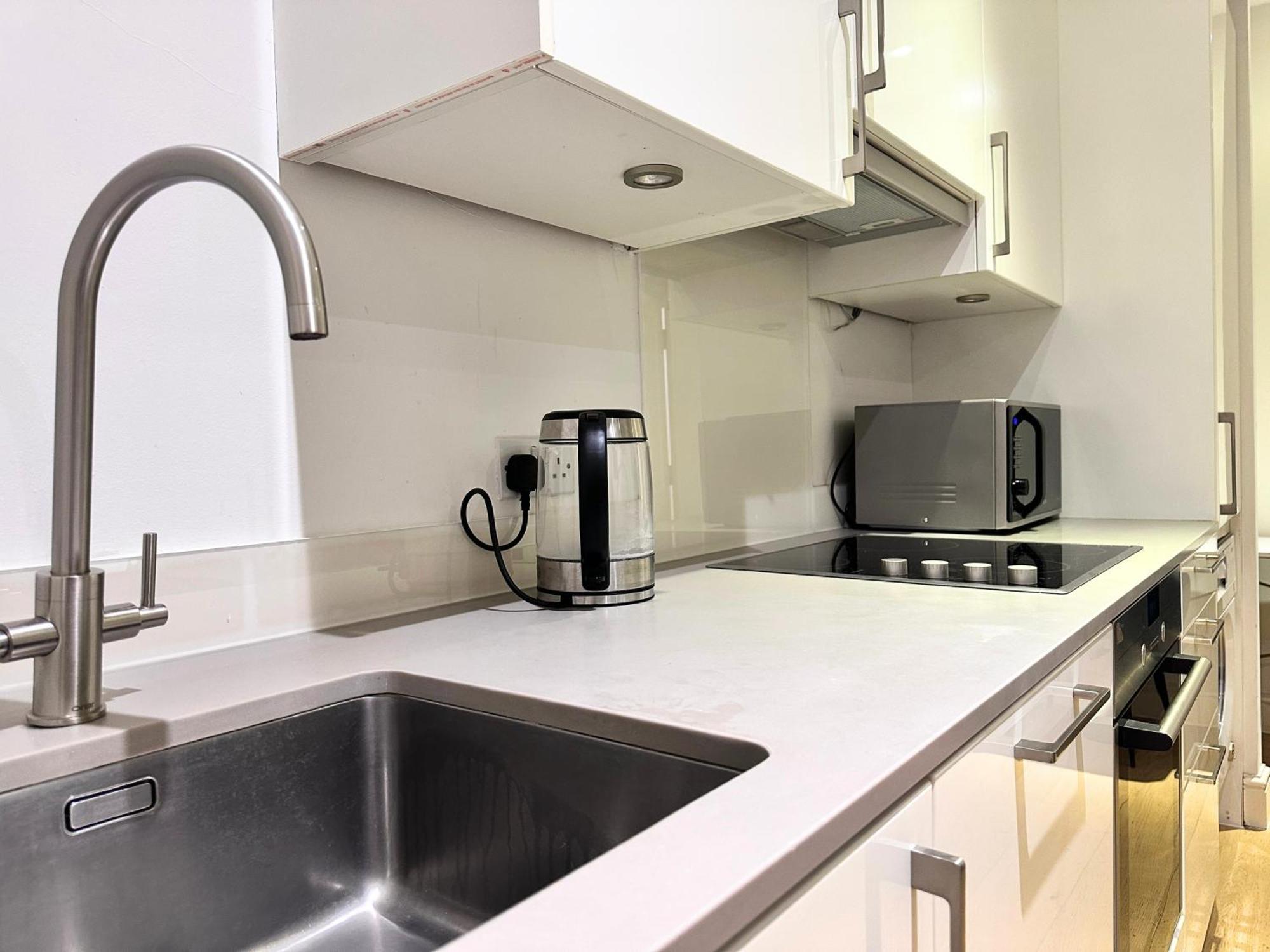 Mayfair By Oxford Street - Luxurylondonstays Apartment