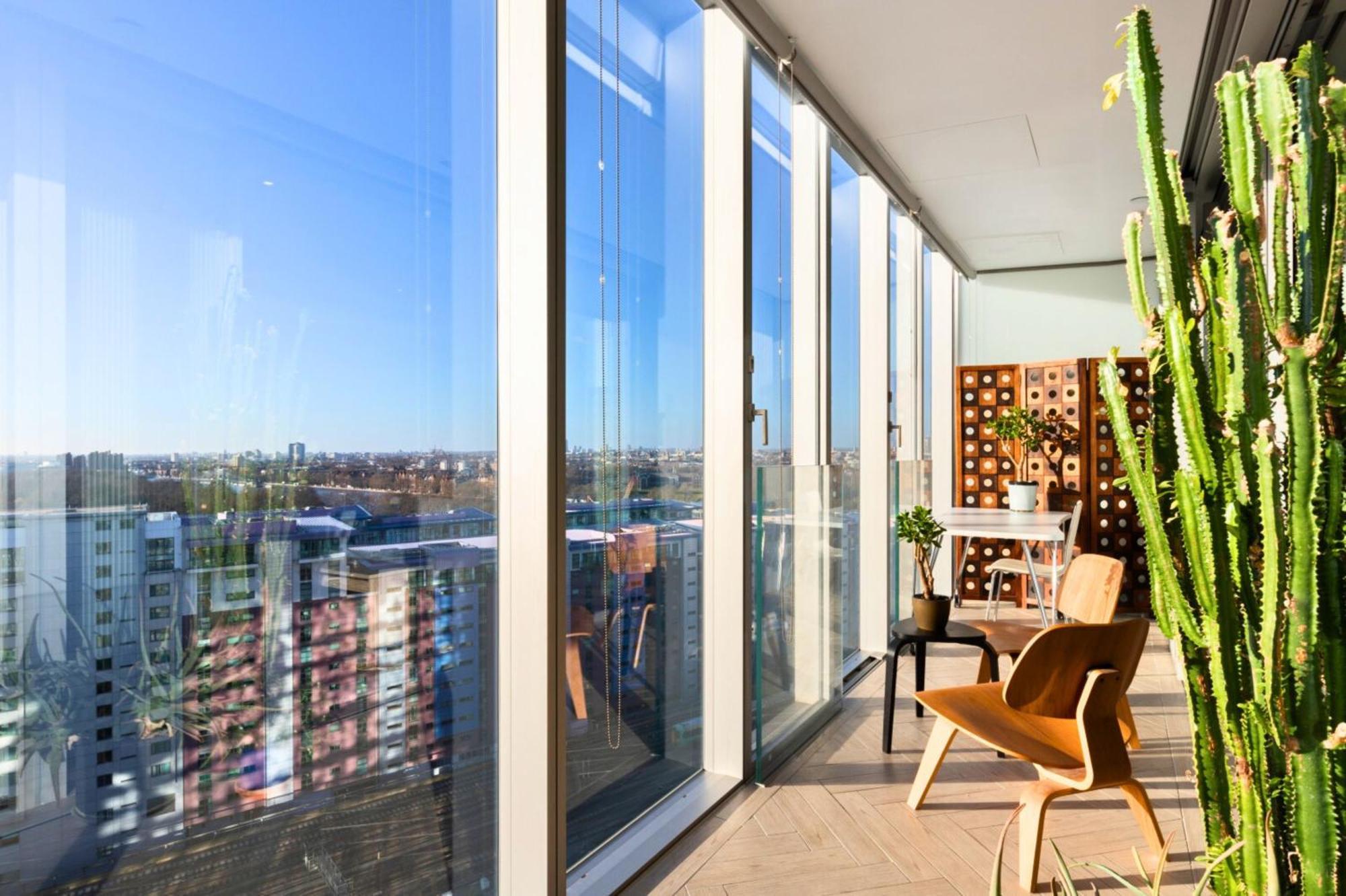 Battersea Power Station - Winter Garden Balcony & 1gb Wifi - Luxurylondonstays Leilighet London