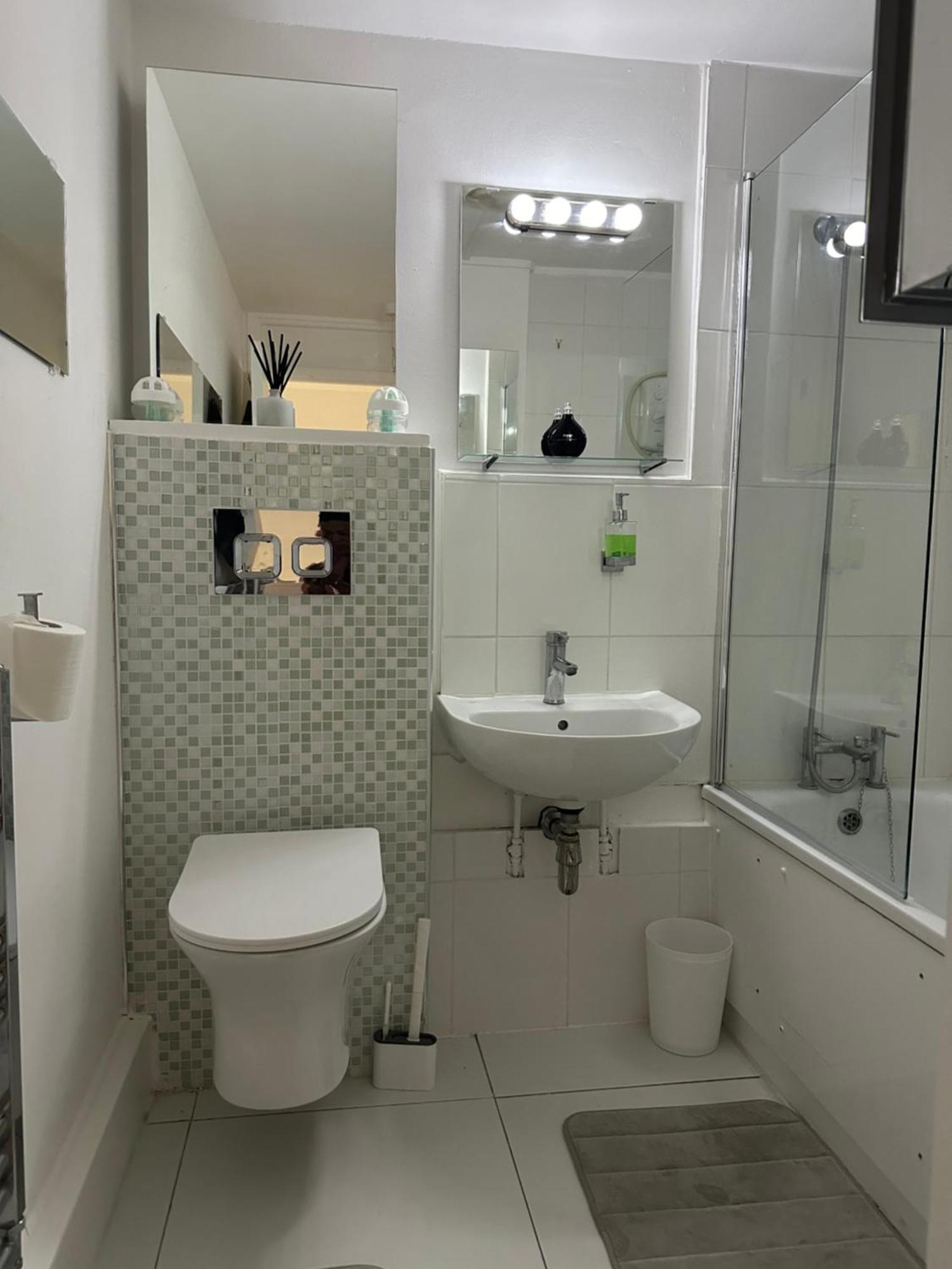 Alexandra Palace White Hart Lane Twin Homestay London
