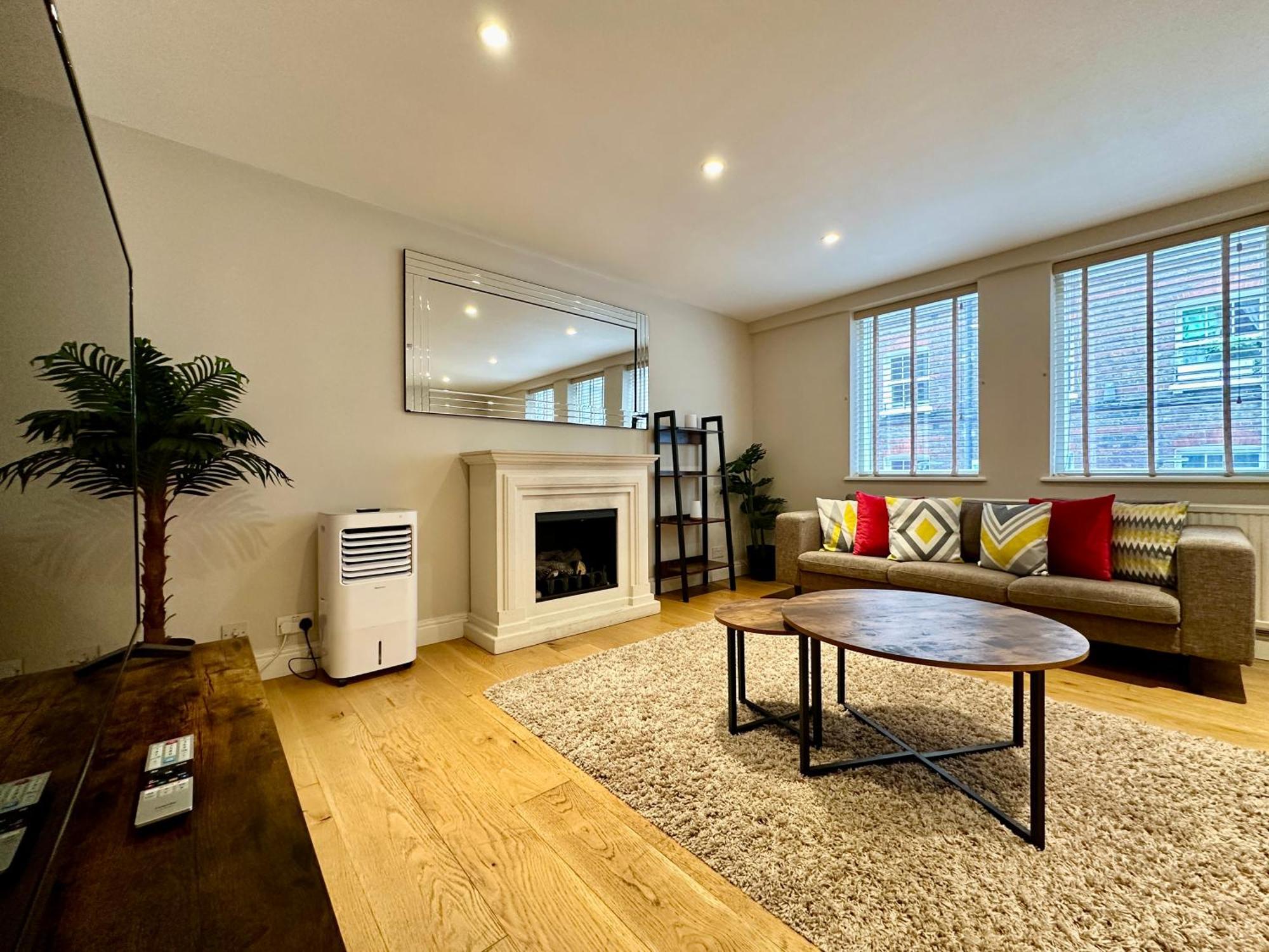 Leilighet Kensington 2Bed Stucco Bright Large High Ceilings - Luxurylondonstays