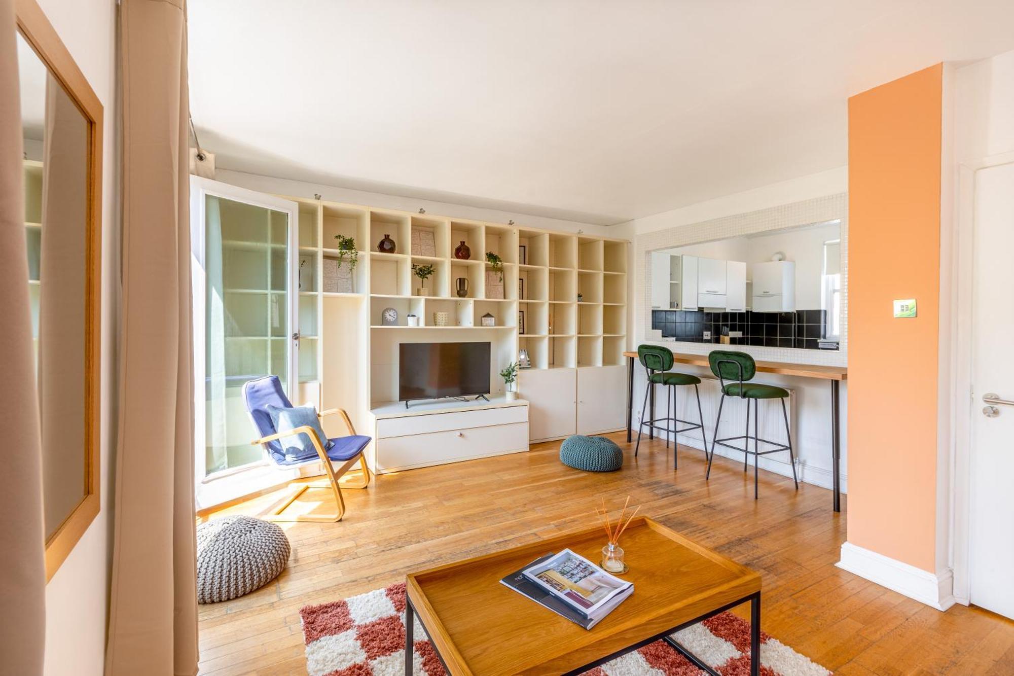 Expansive 2br Flat, Holloway Road *