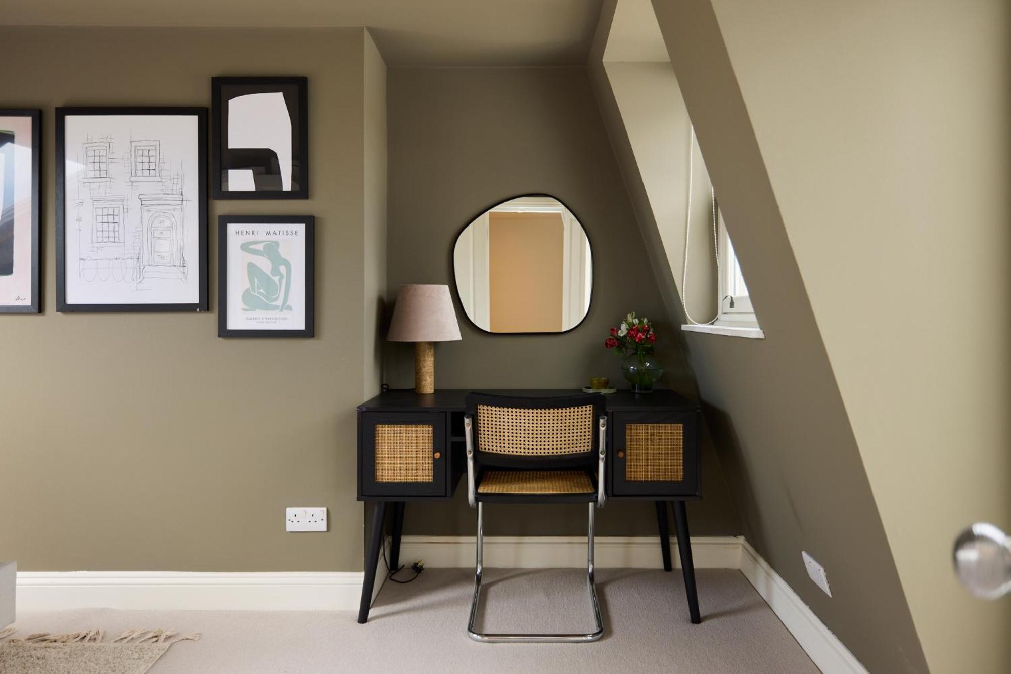 Apartment The Fulham Arms - Elegant 3bdr Flat With Terrace London