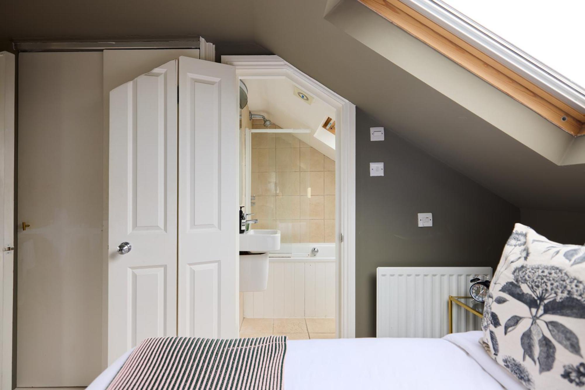 The Fulham Arms - Elegant 3bdr Flat With Terrace Apartamento Londres