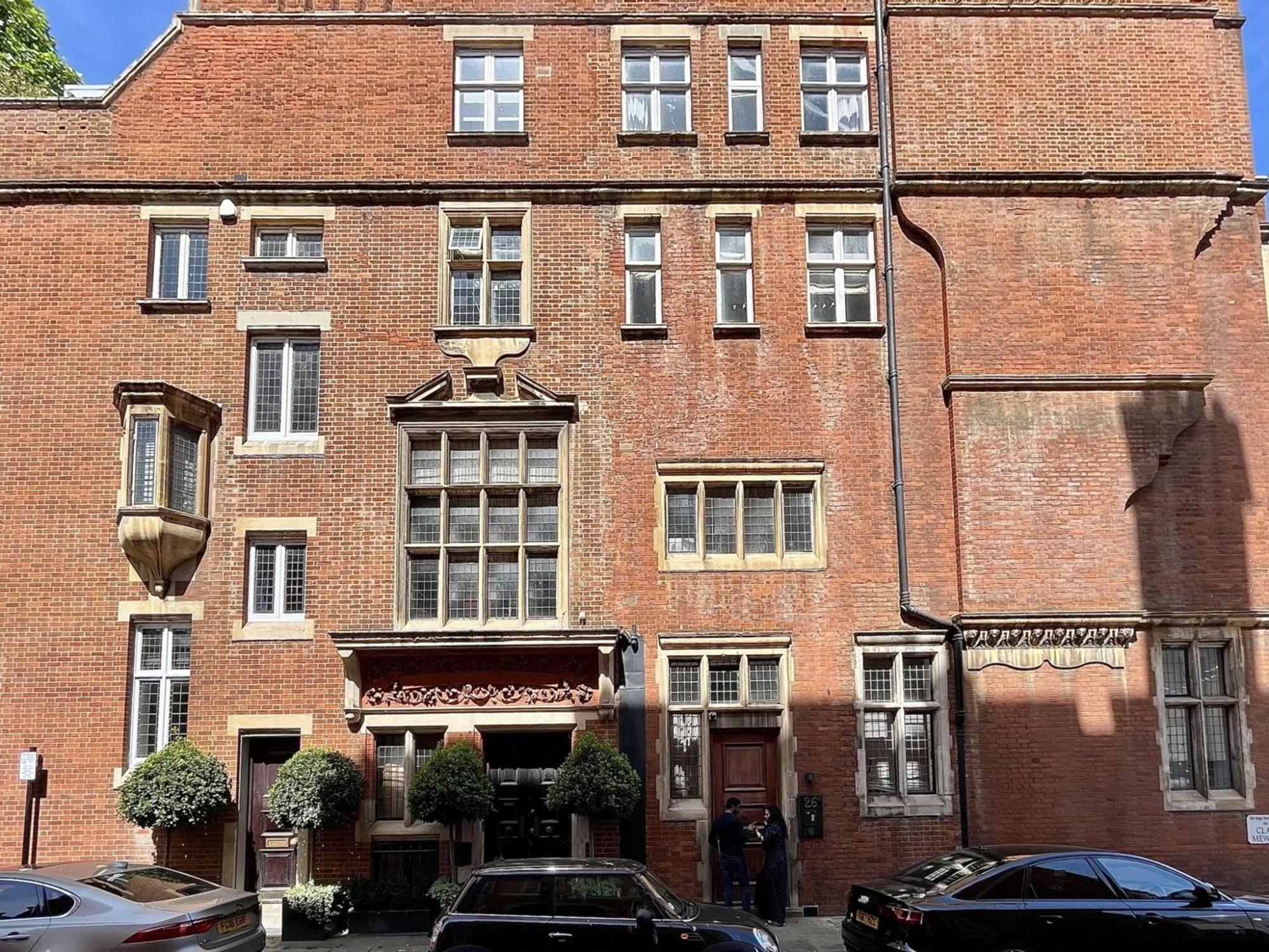 Luxury In Cadogan Square I Apartamento Londres