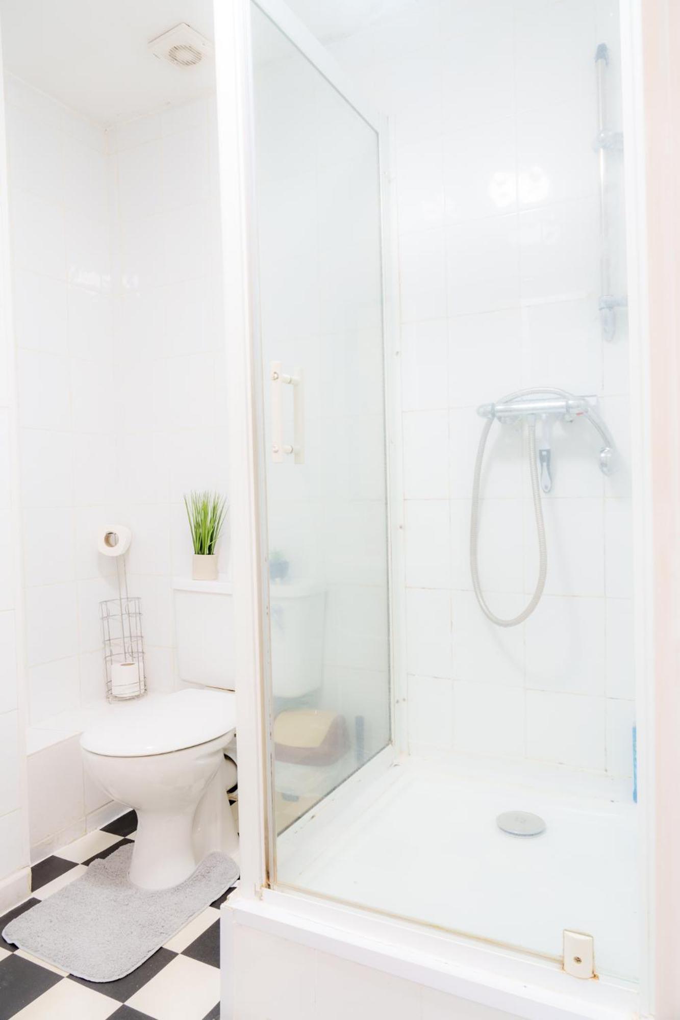 Spacious 2bd 2baths In * Londres