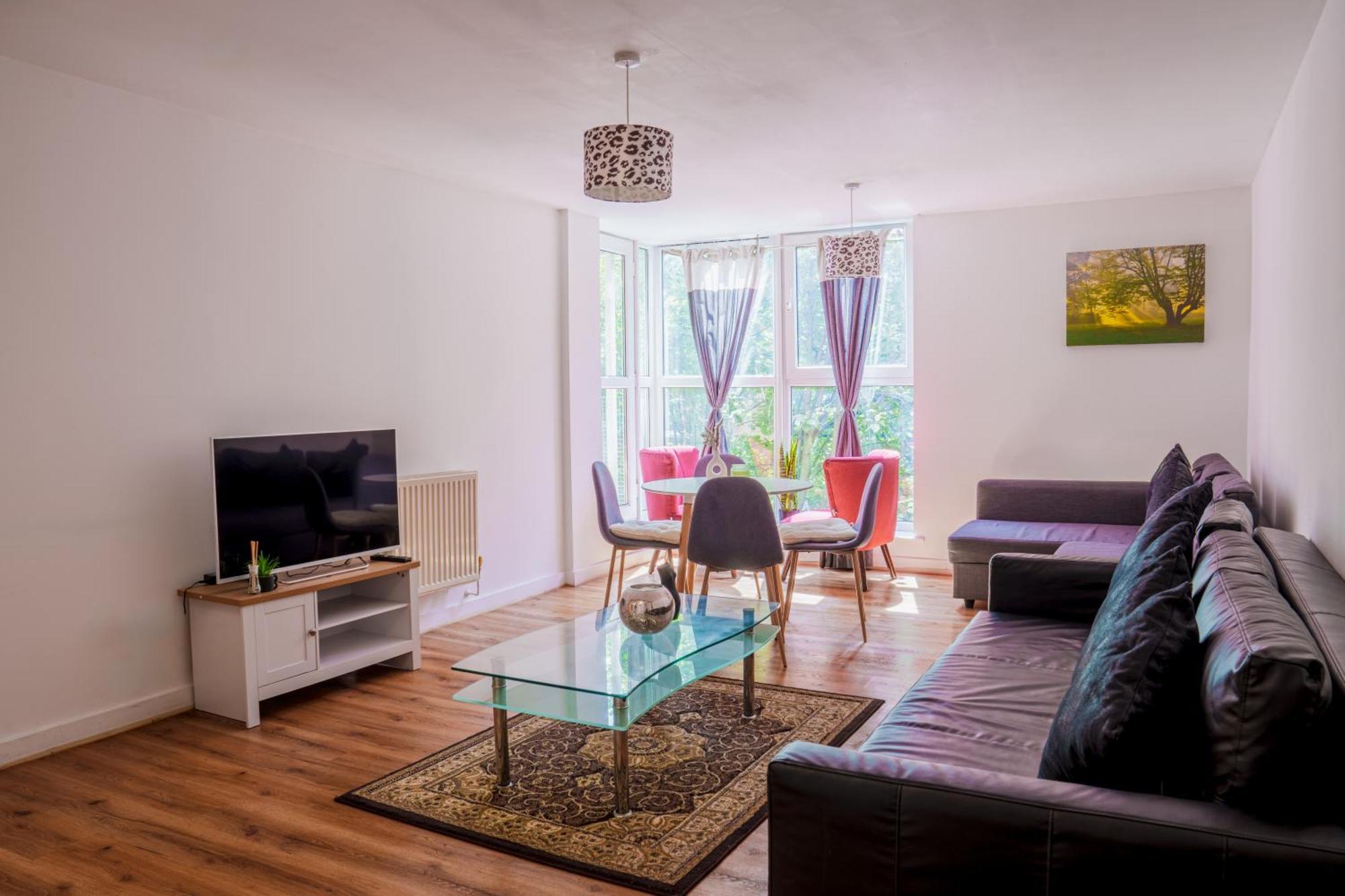 Apartamento Spacious 2bd 2baths In