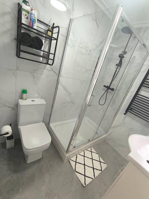 Style Room, Near Tooting Broadway Station Apartamento *