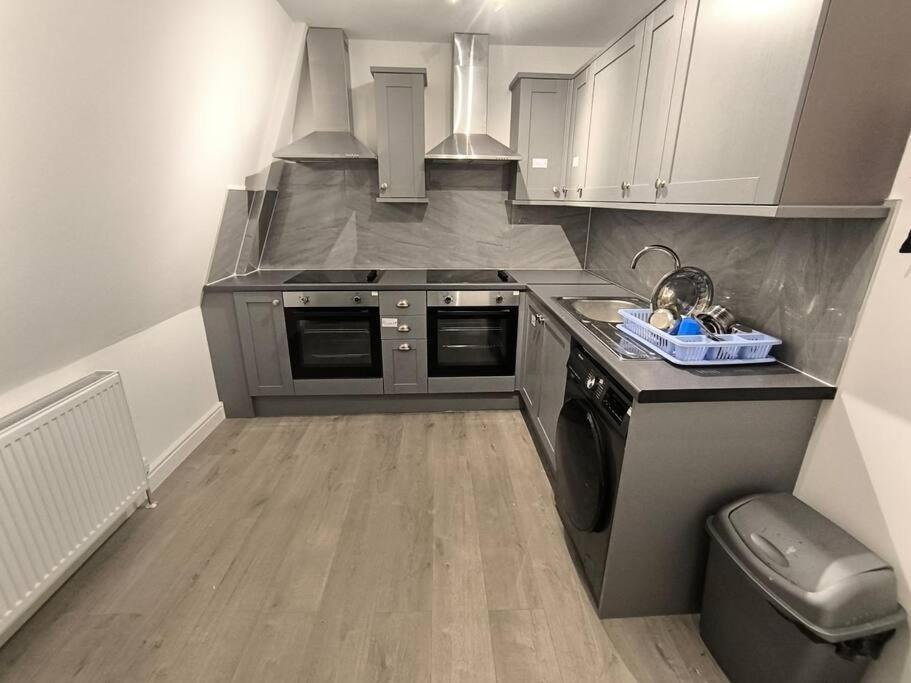 Style Room, Near Tooting Broadway Station Apartamento *