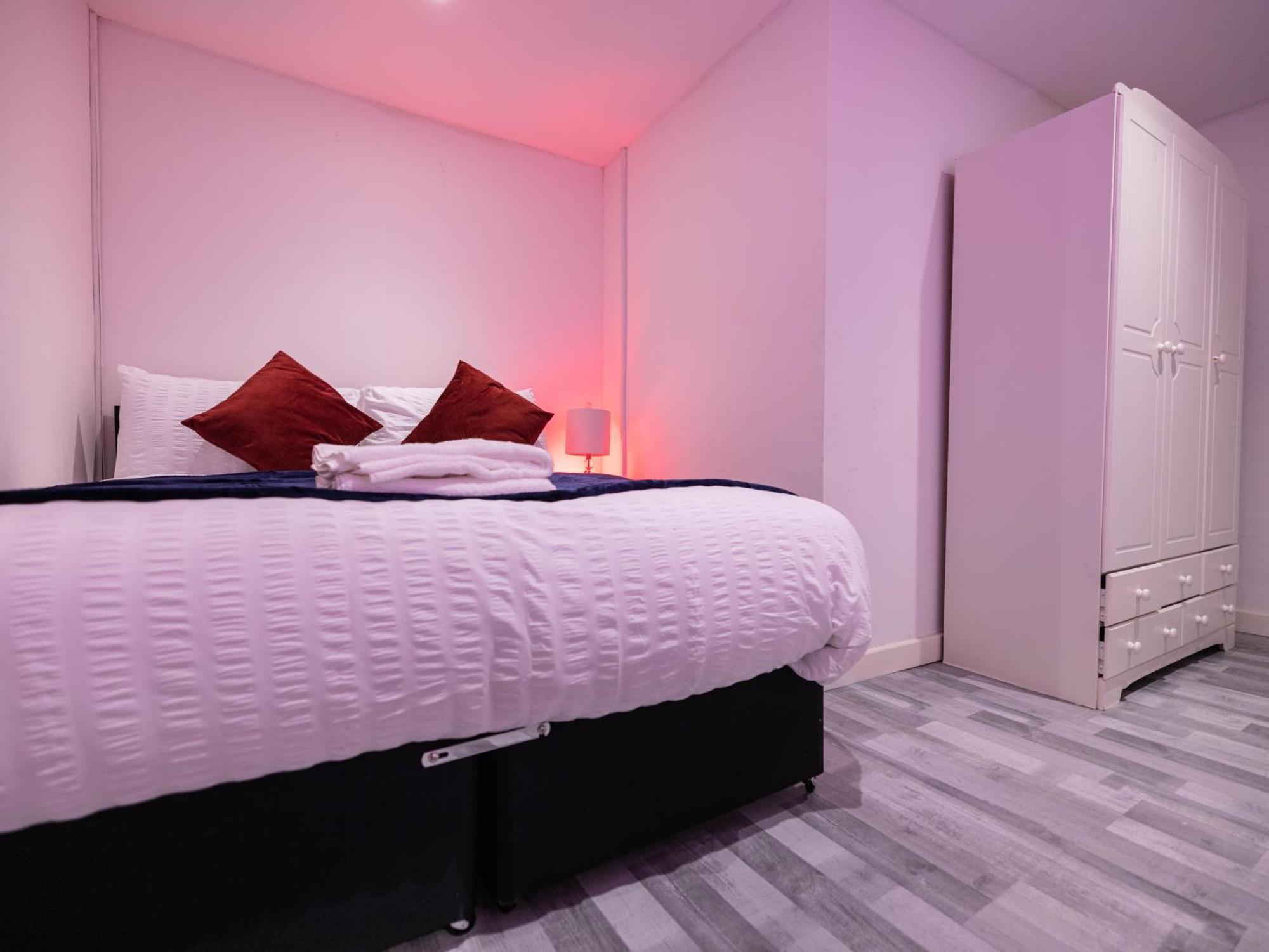 1 Bed-4guests-sofabed-wifi-closetocity-parking Apartamento Londres