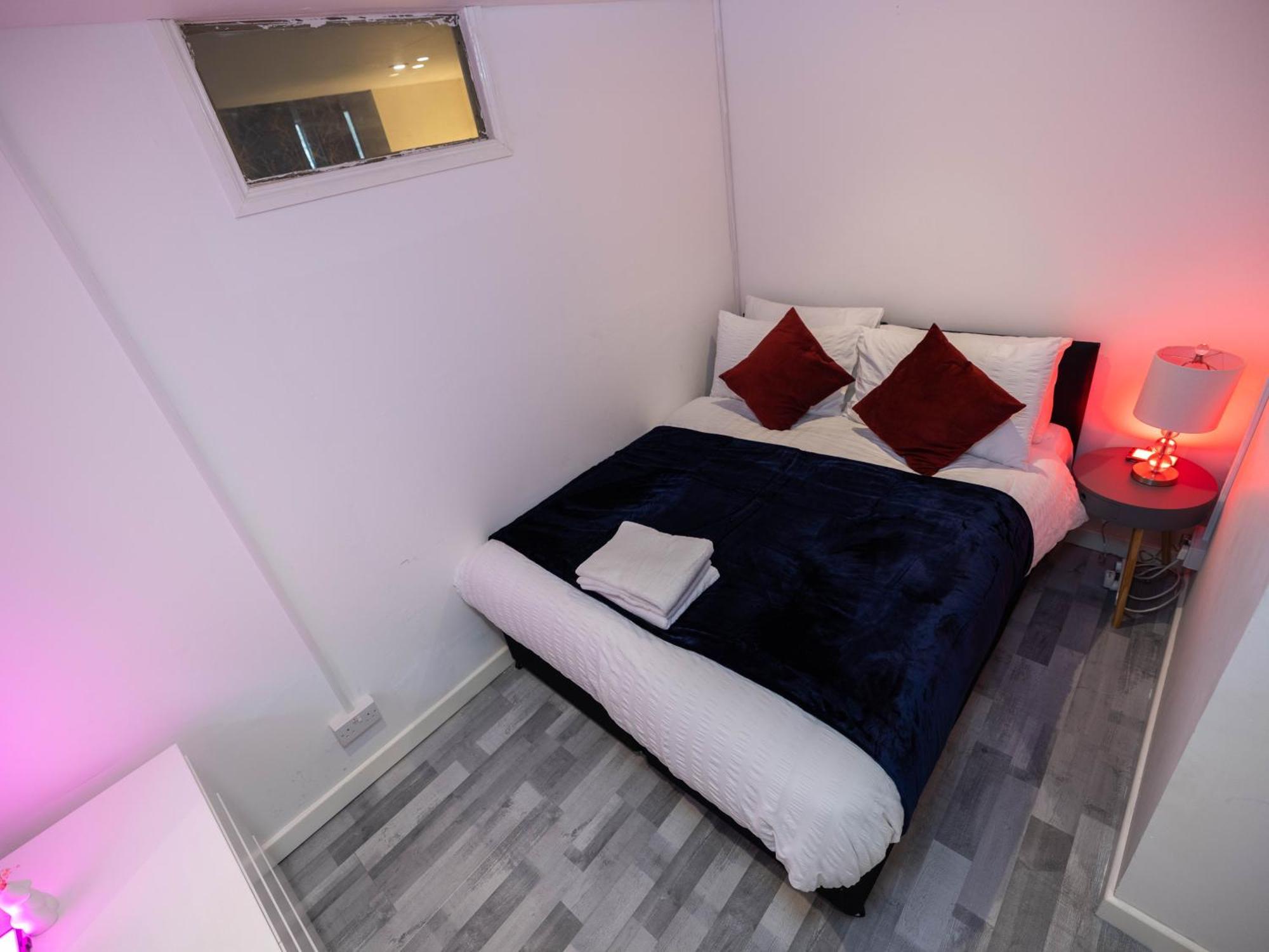 1 Bed-4guests-sofabed-wifi-closetocity-parking Londres