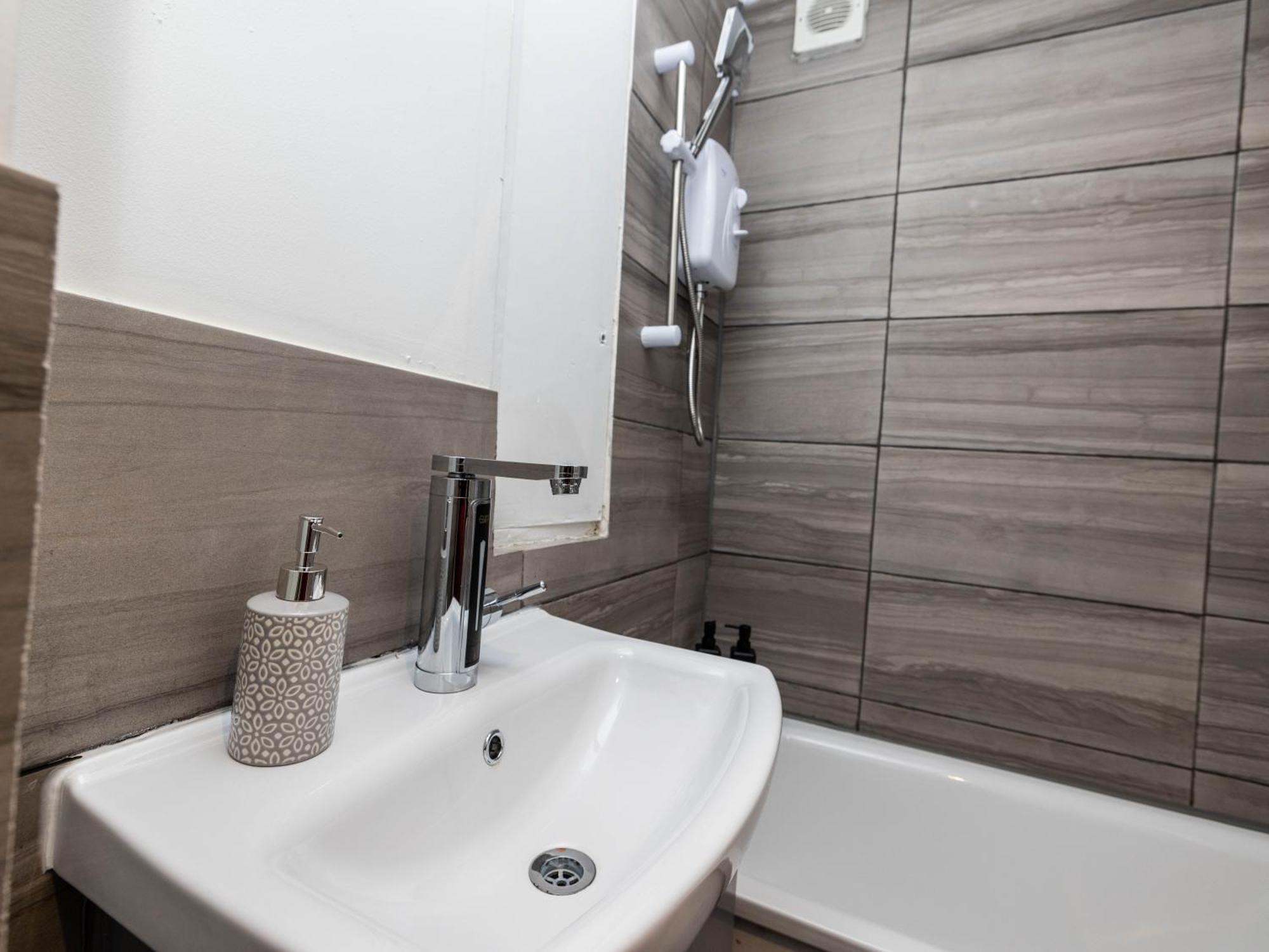 Apartamento 1 Bed-4guests-sofabed-wifi-closetocity-parking Londres