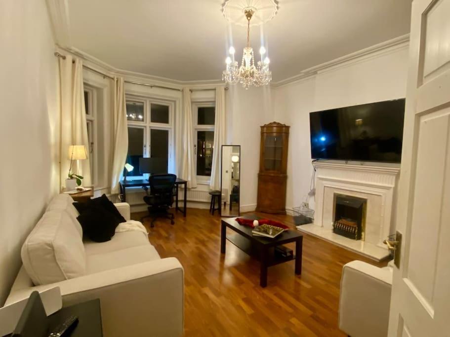 3 Bedroom Lauderdale Mansions London
