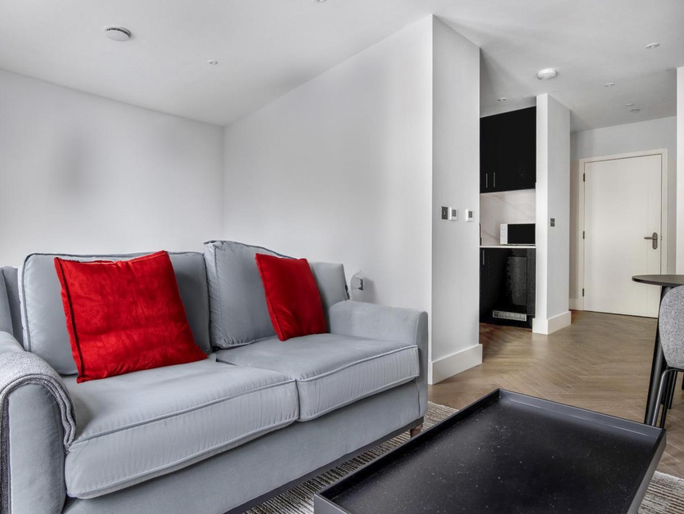 Spacious 3-bedrooms At Shoreditch * London