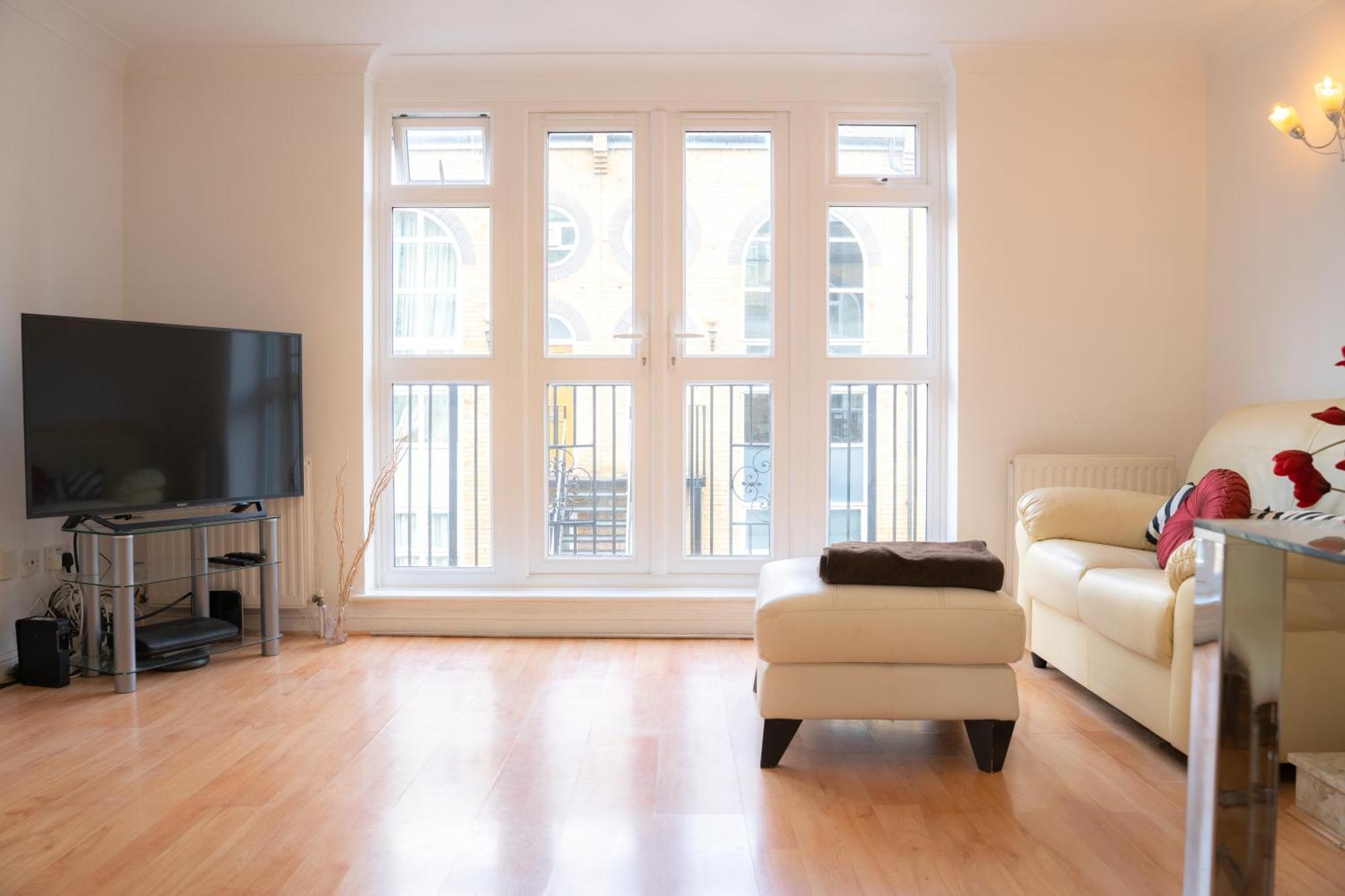 Modern Tower Bridge 3br House Londres