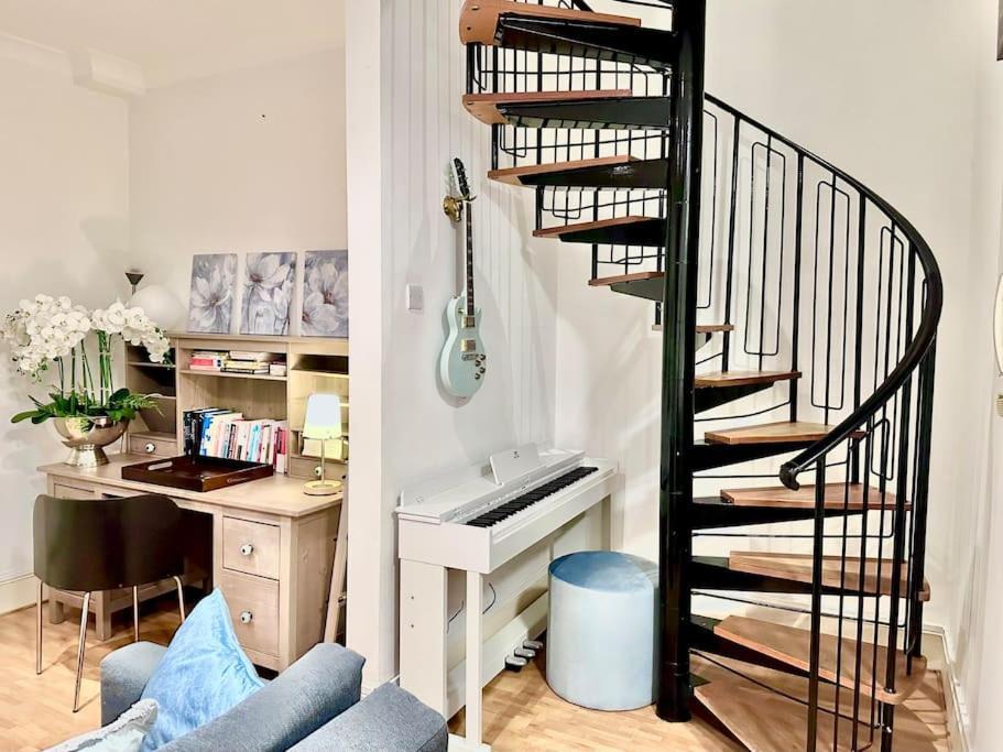 Apartment The Tiffany - Gorgeous Duplex London