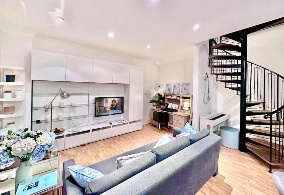 The Tiffany - Gorgeous Duplex *