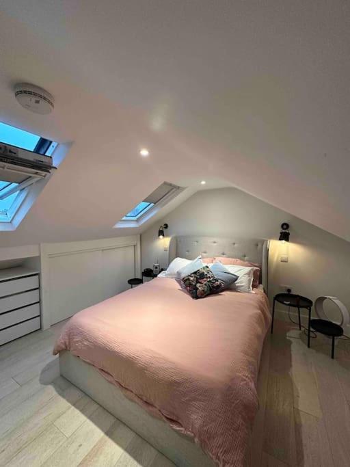 Holiday home 2 Bedroom House With Garden By Notting Hill London