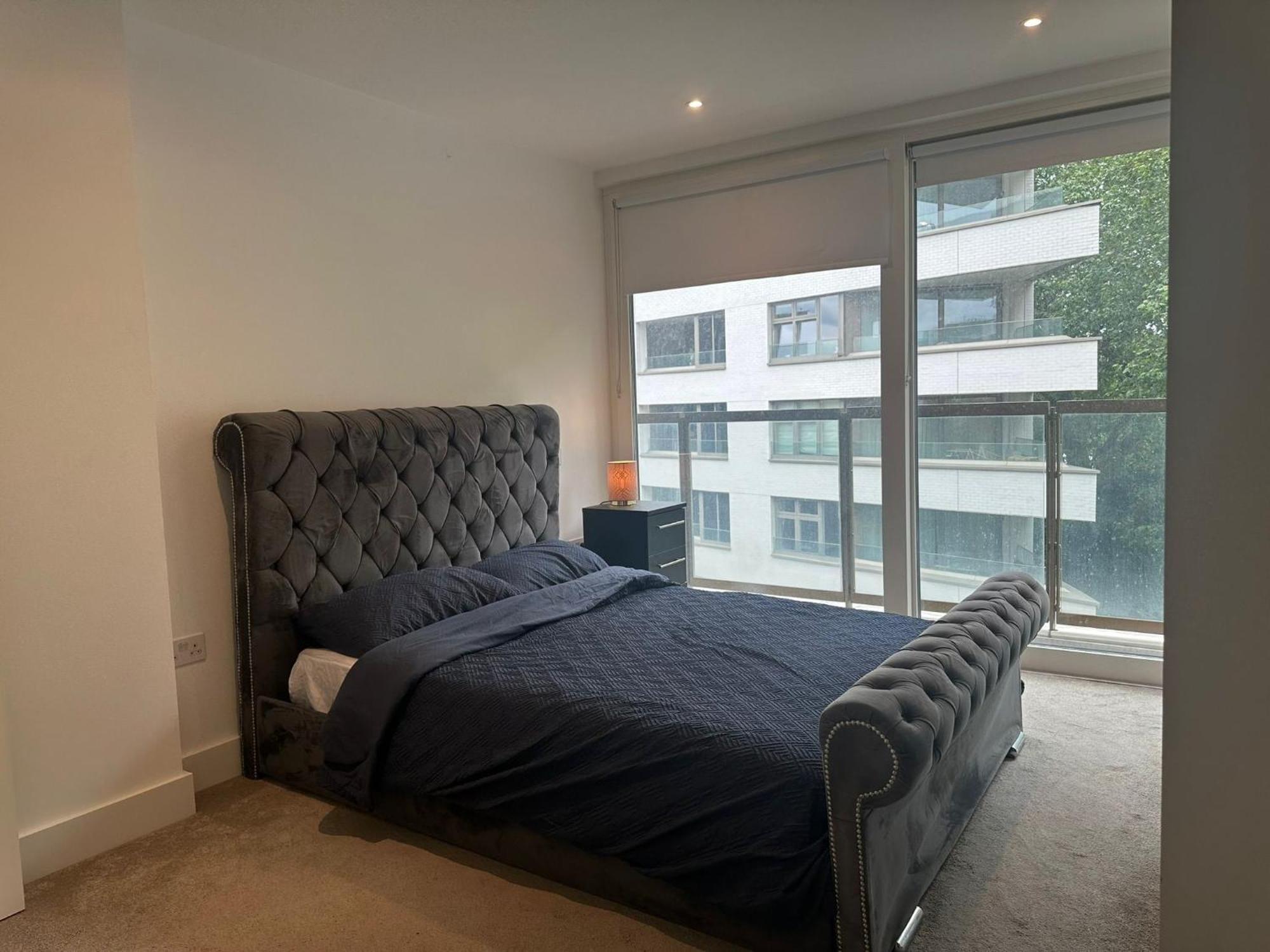 Modern 2 Bedroom Flat Near King's Cross. * Londen