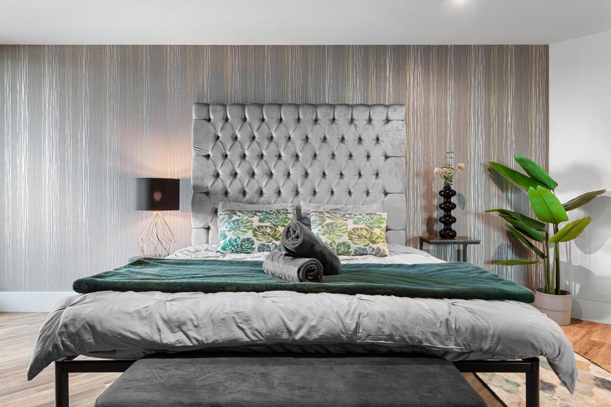 Vauxhall Large 2bedroom With Amazing River View Panoramic Balcony Leilighet London