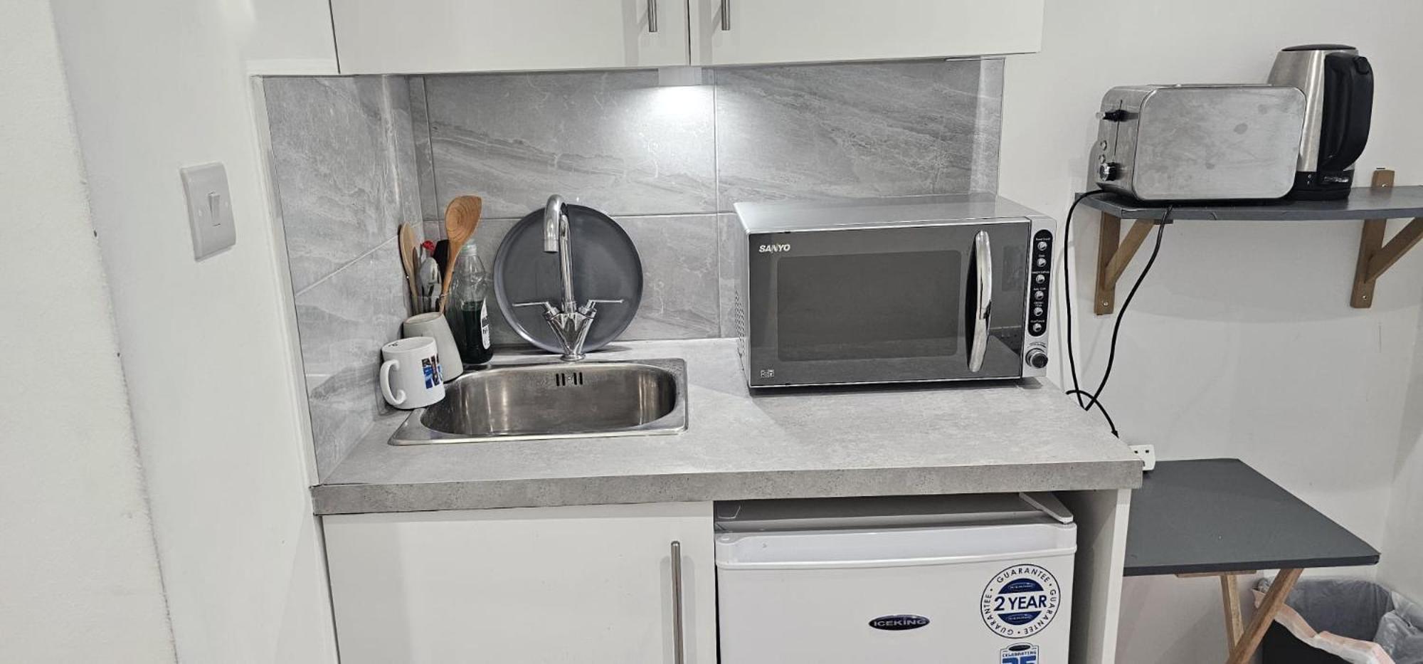 Peaches And Cream Apartment London