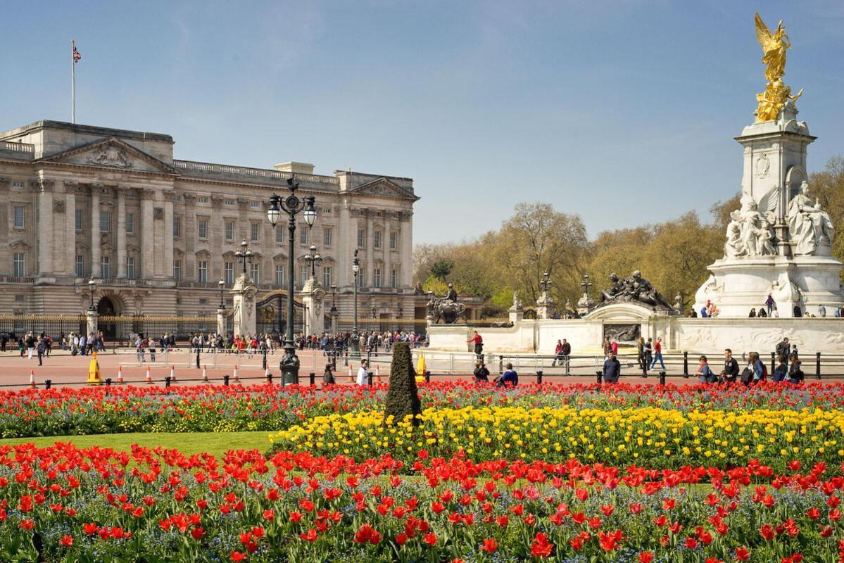 Ferienhaus Flagship Luxury Villa. Near Mayfair And Hyde Park - Sleeps 16 London