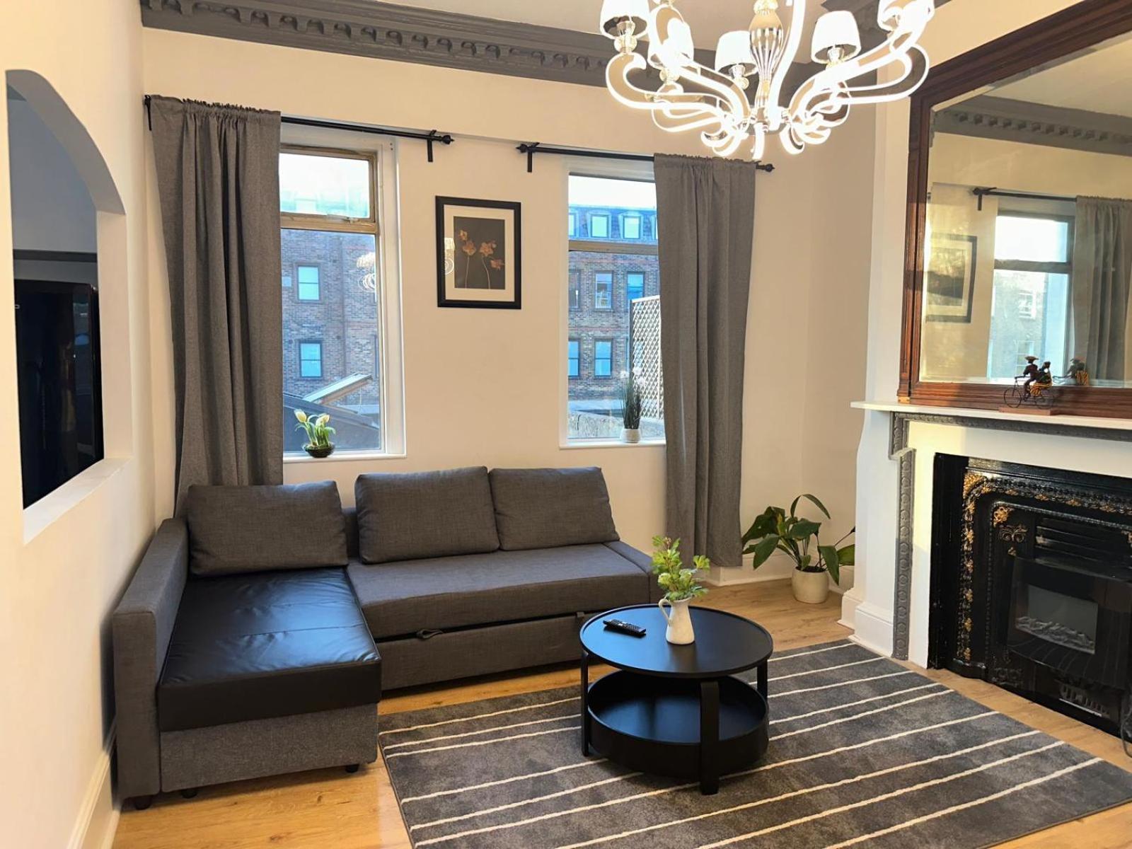 First Floor One Bed In West Appartement *