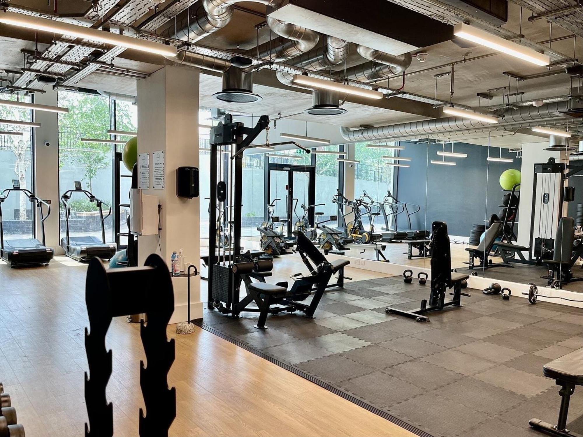 Stylish Retreats On Olympic Way Londen