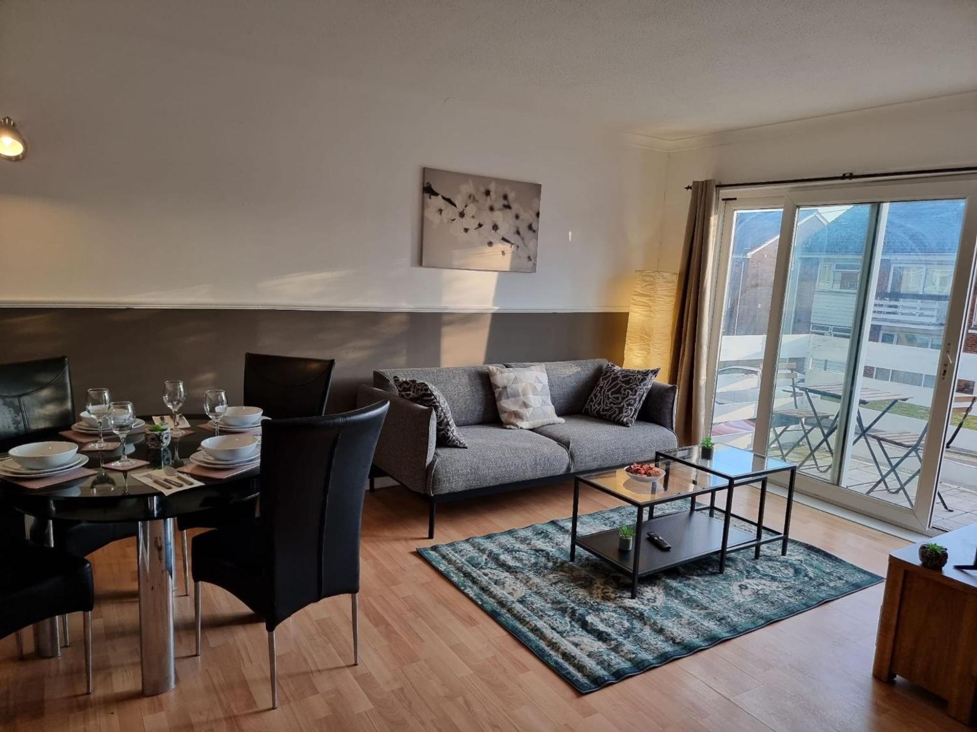 Heathrow Airport House Holiday home London