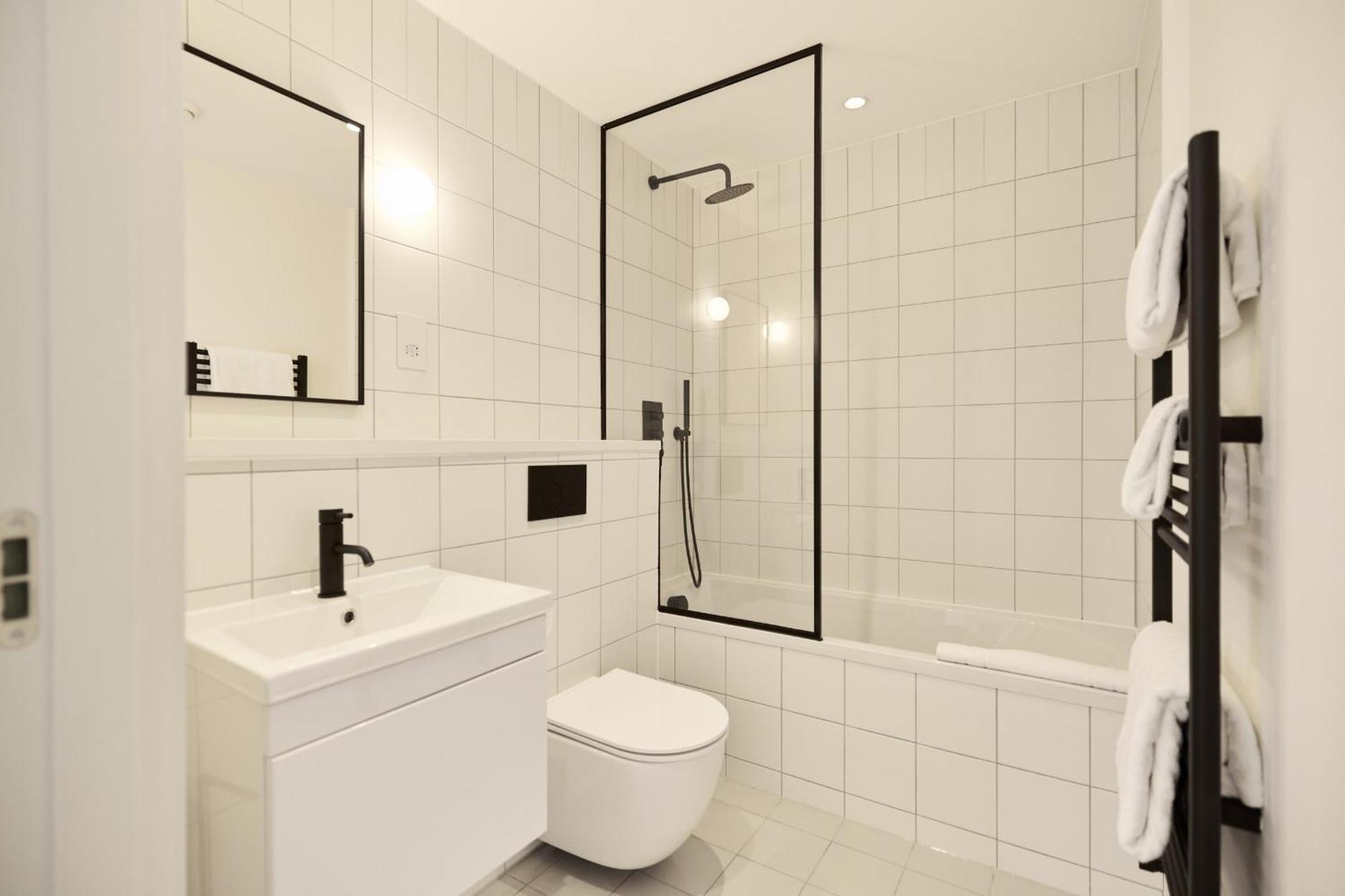 Appartement The East Mile Quarters - Gorgeous 3bdr Flat With Balcony *