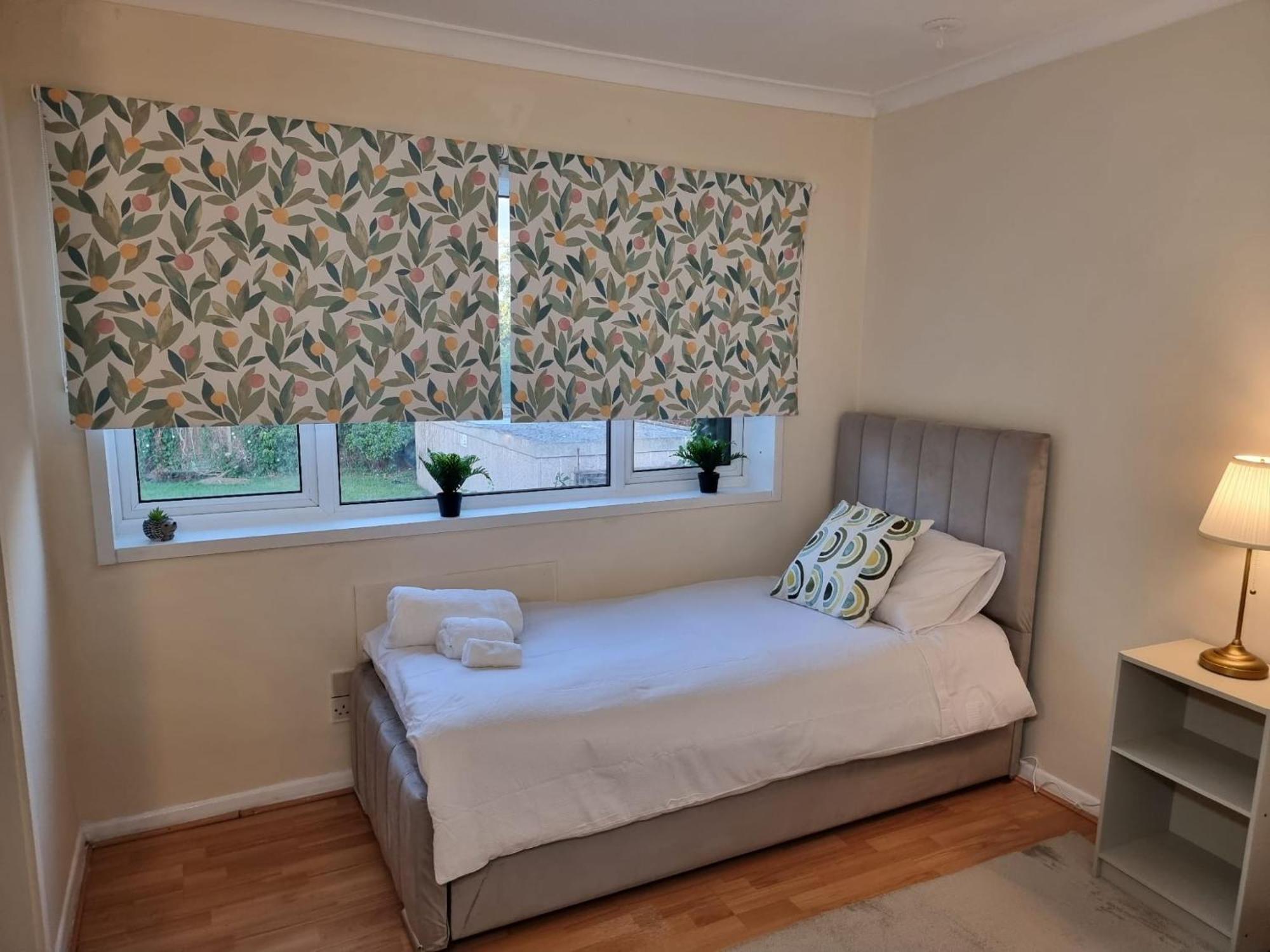 Heathrow Airport House Holiday home London