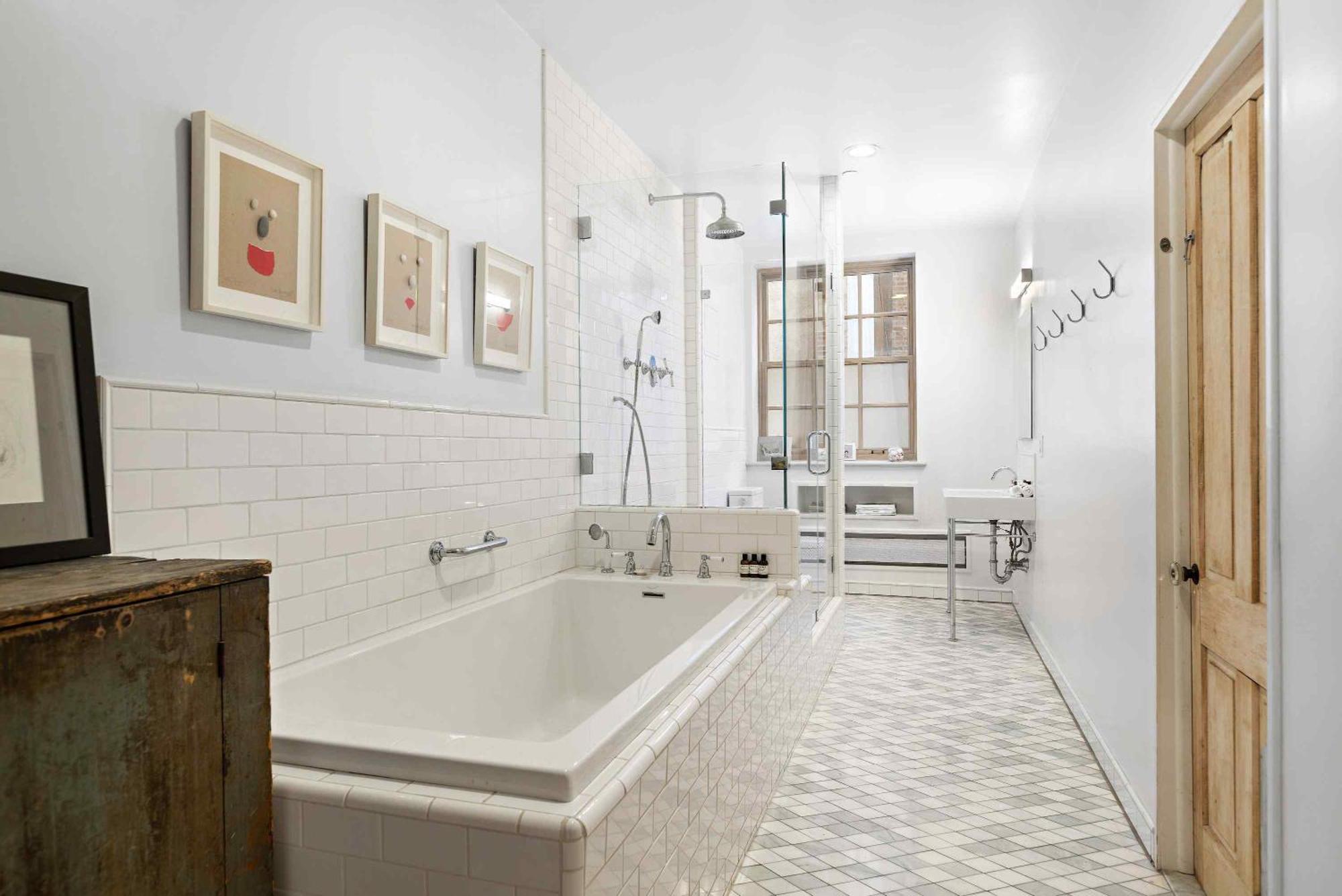 Modern Flat For 8 Guests * London
