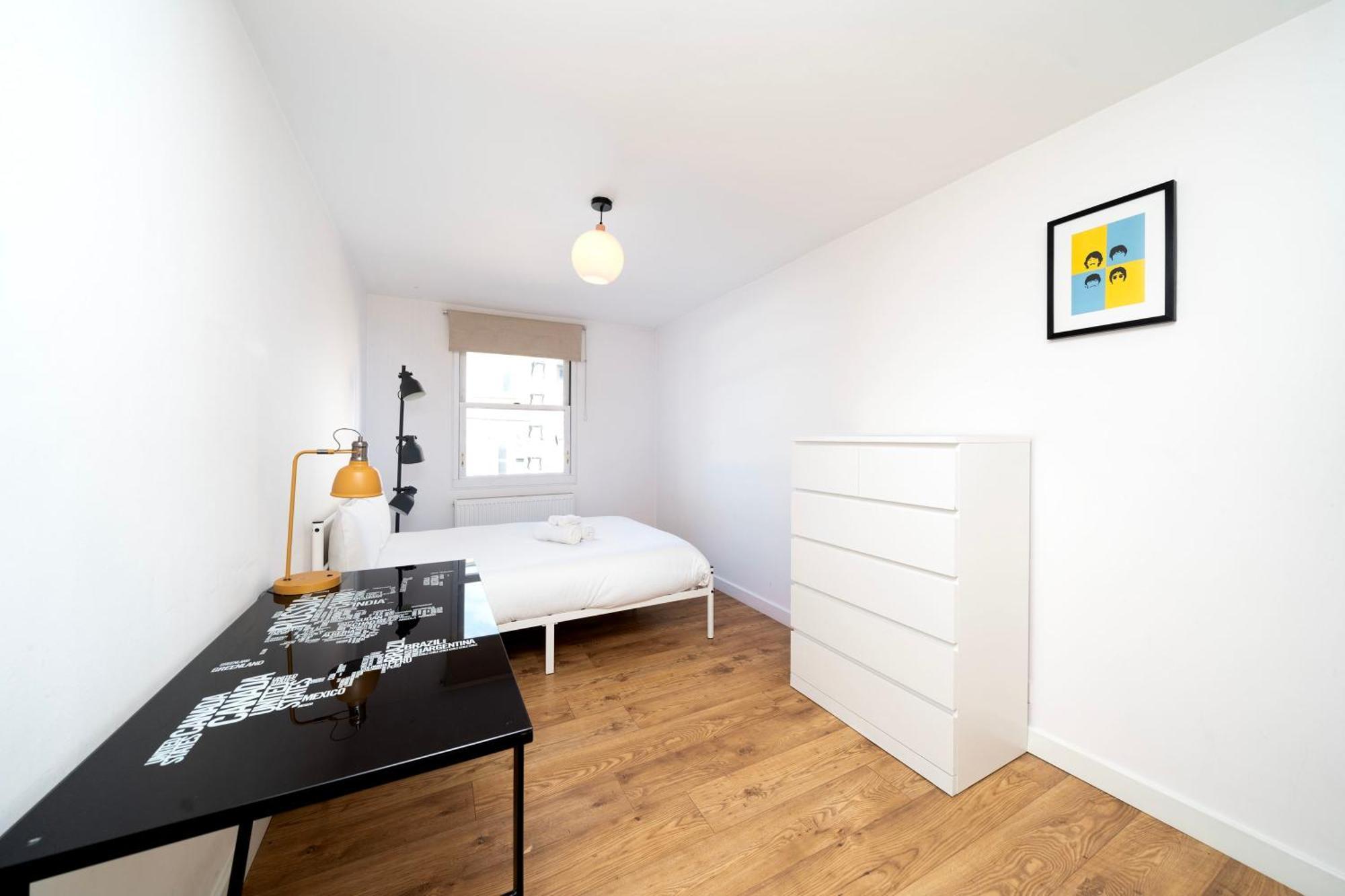 Charming 3br Flat In Apartment London
