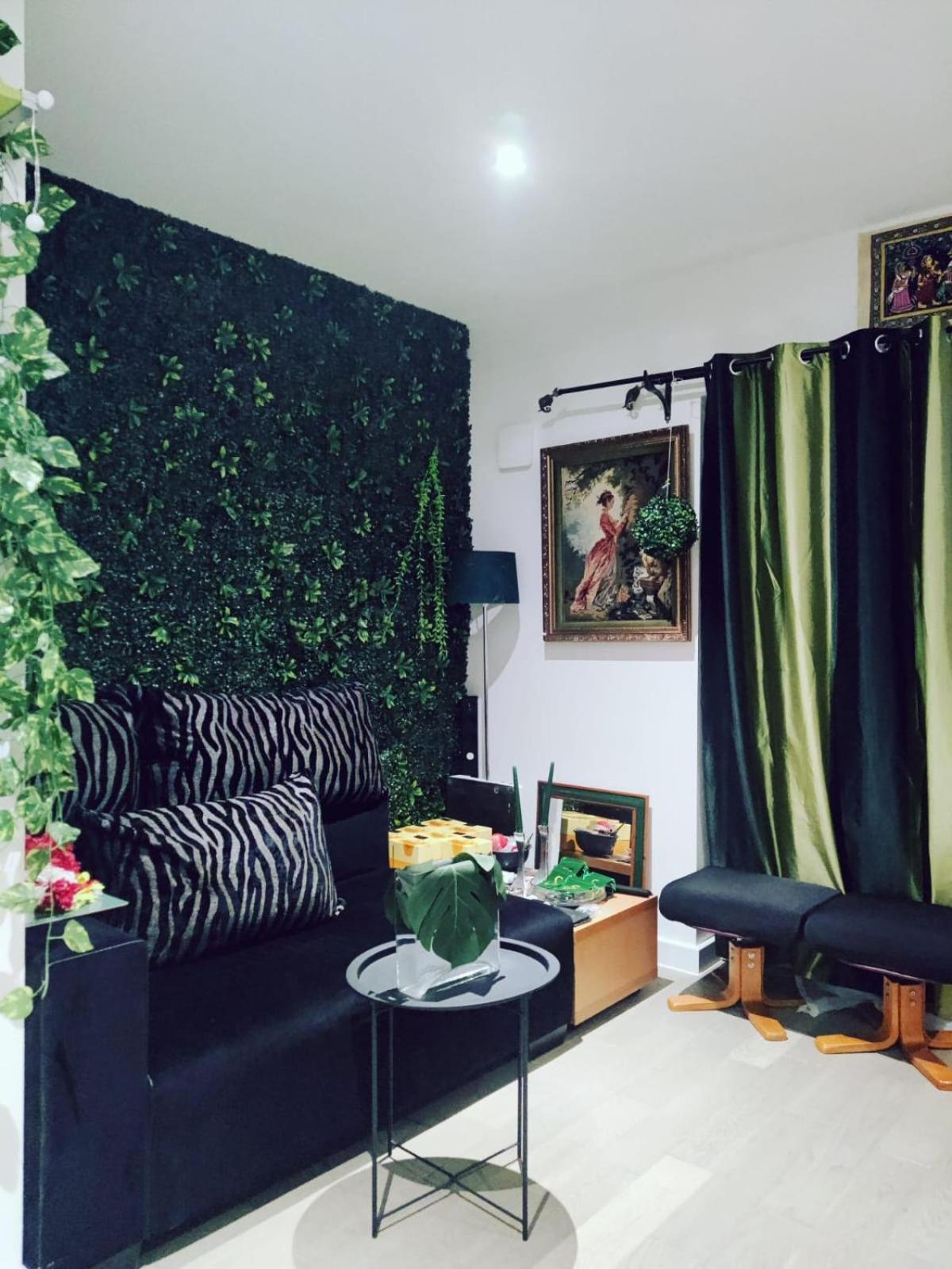 Privatunterkunft Uttsav Green - Affordable Zone 3 - Accessible Public Transport *