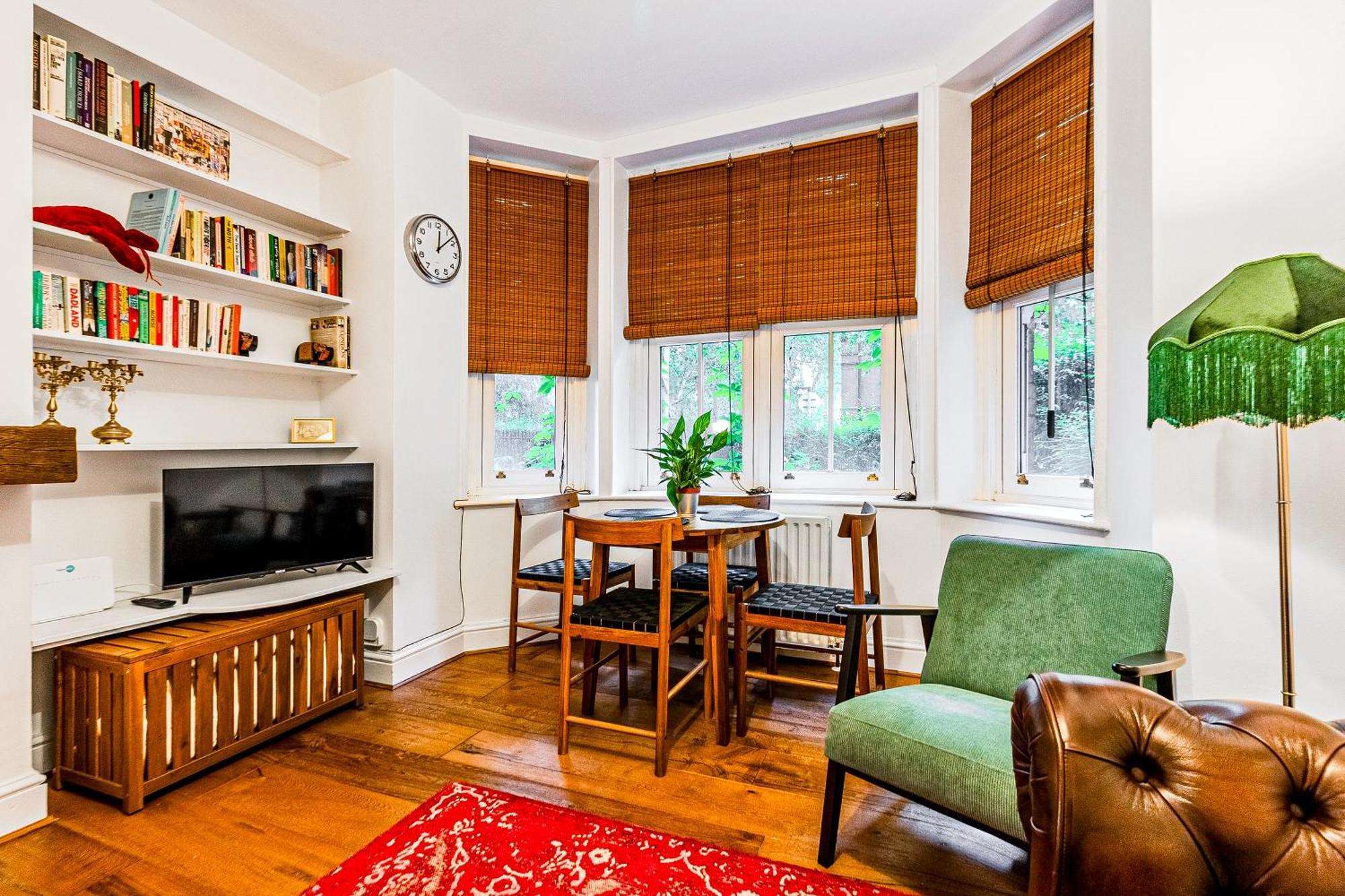 Secluded Oasis 1br Flat, Bethnal Green, 2min Tube Apartment London