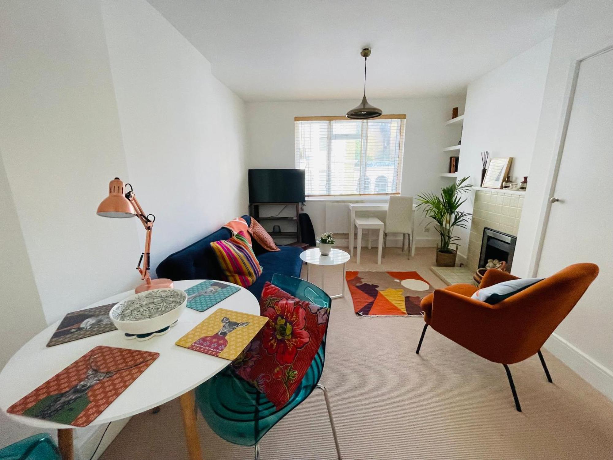 Lovely 1 Bedroom In The Heart Of Chelsea Leilighet *