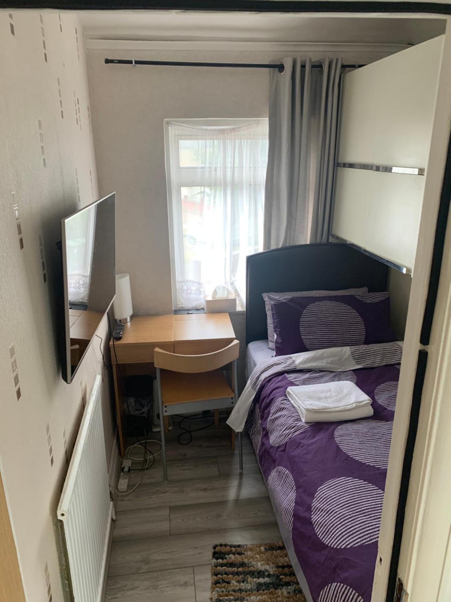 Accommodatie bij particulieren Small Single Boxroom Ovo Wembley Stadium Londen