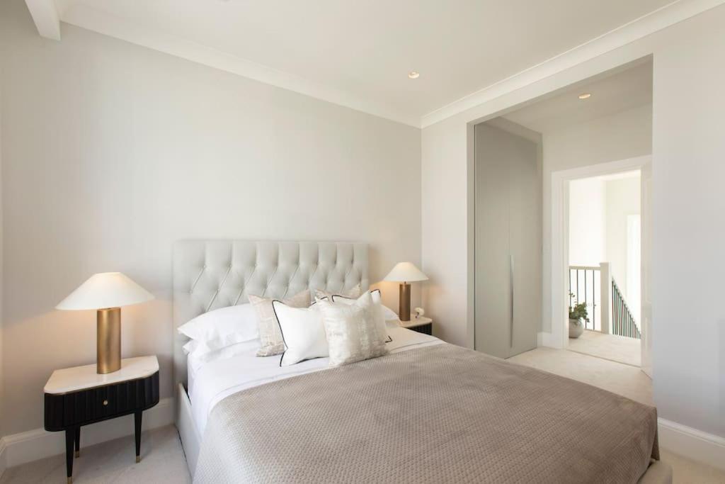 Superb 3 Bed Notting Hill London