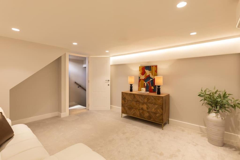 Chic 3 Bed In Notting Hill *