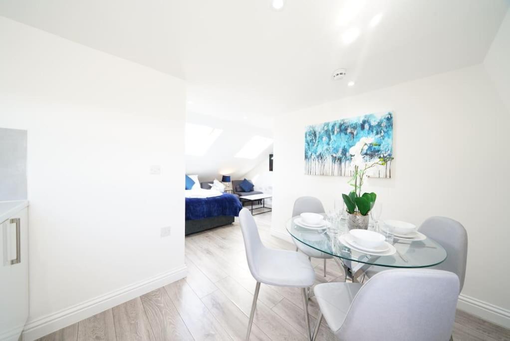 New Central Studio 7 * London