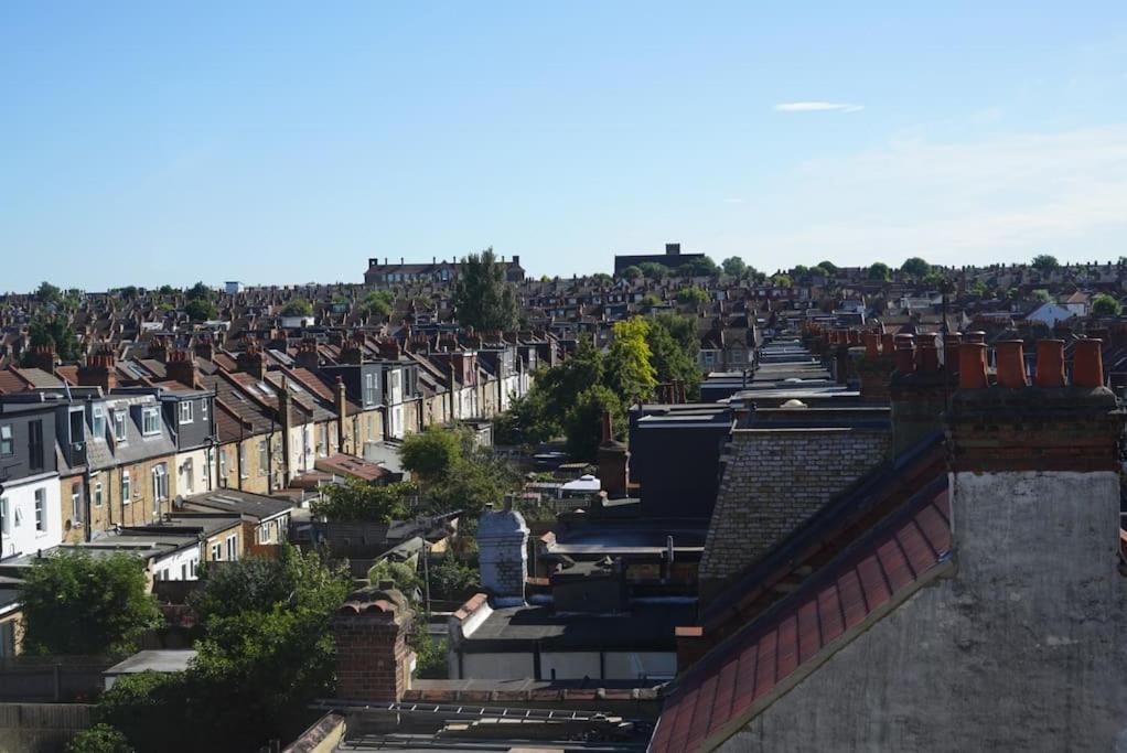 New Central Studio 7 Apartment London