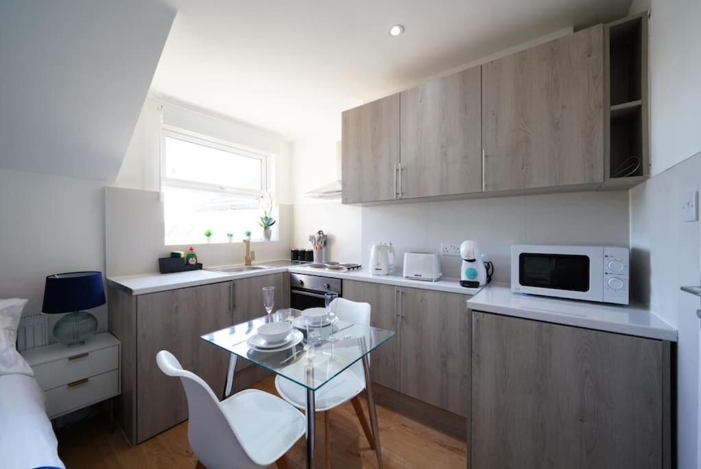 Apartment New Private 6