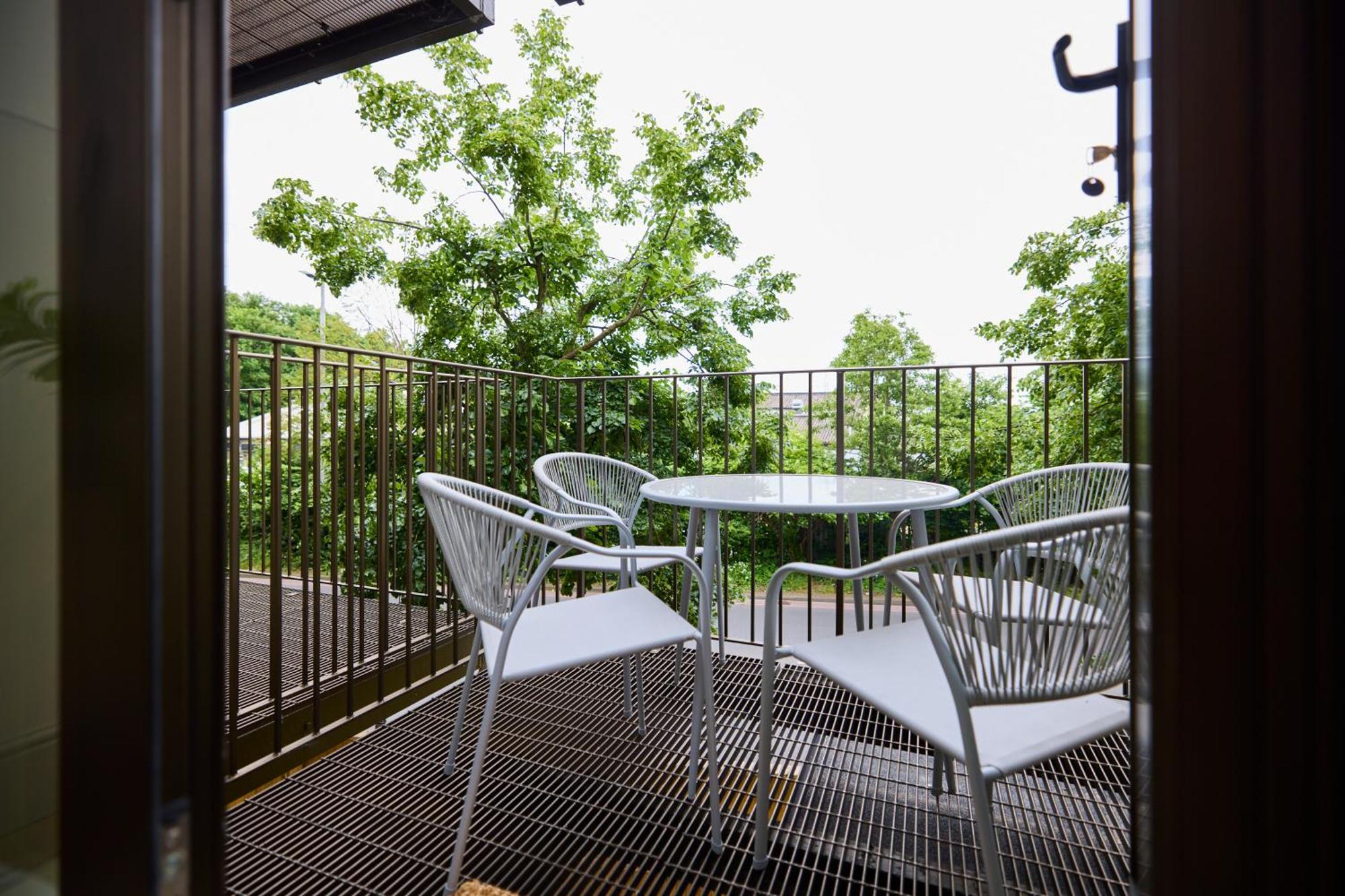 The South Wimbledon Place - Adorable 2bdr Flat With Balcony Leilighet London