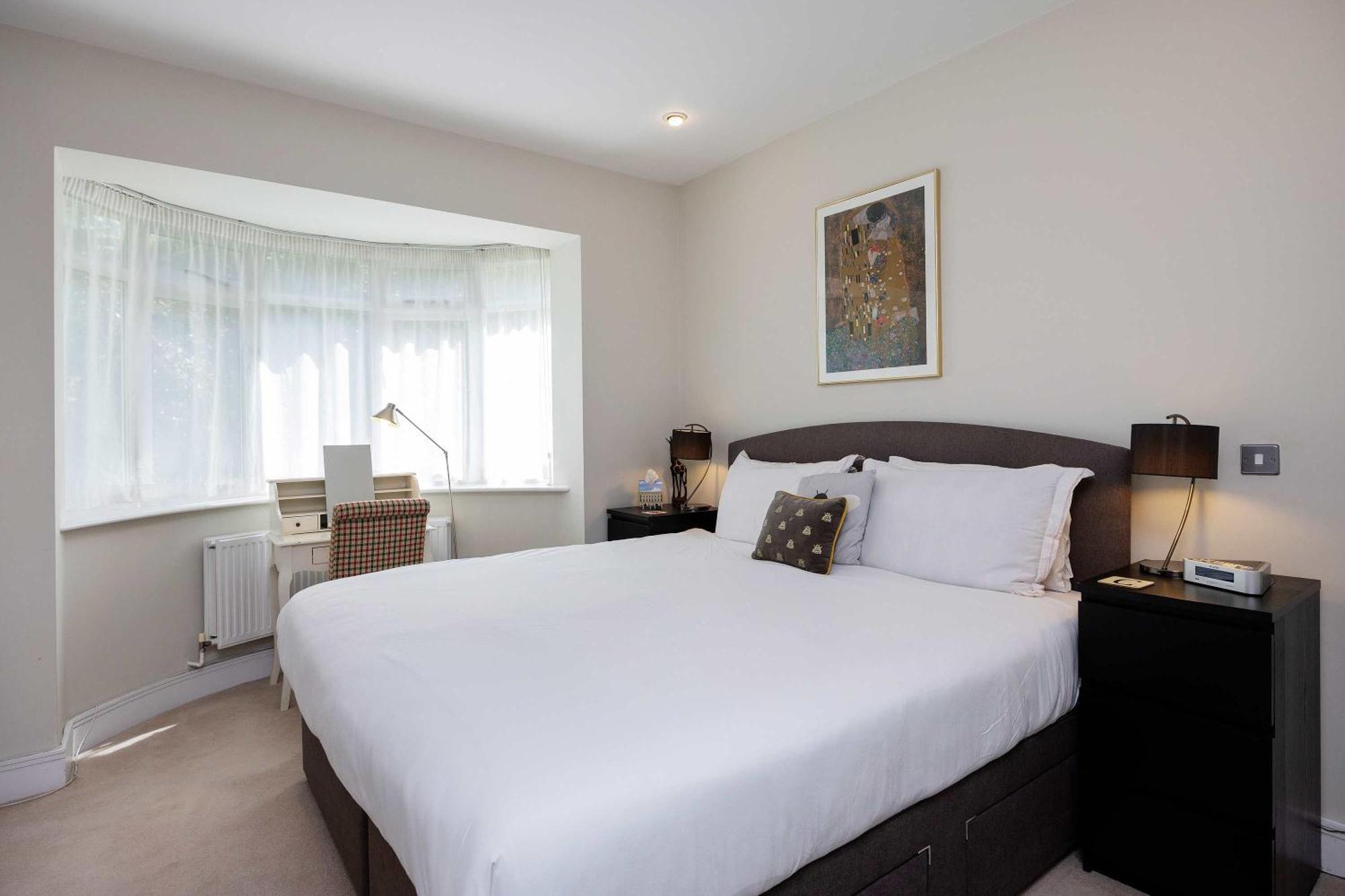 Veeve - Ace Delights Holiday home London