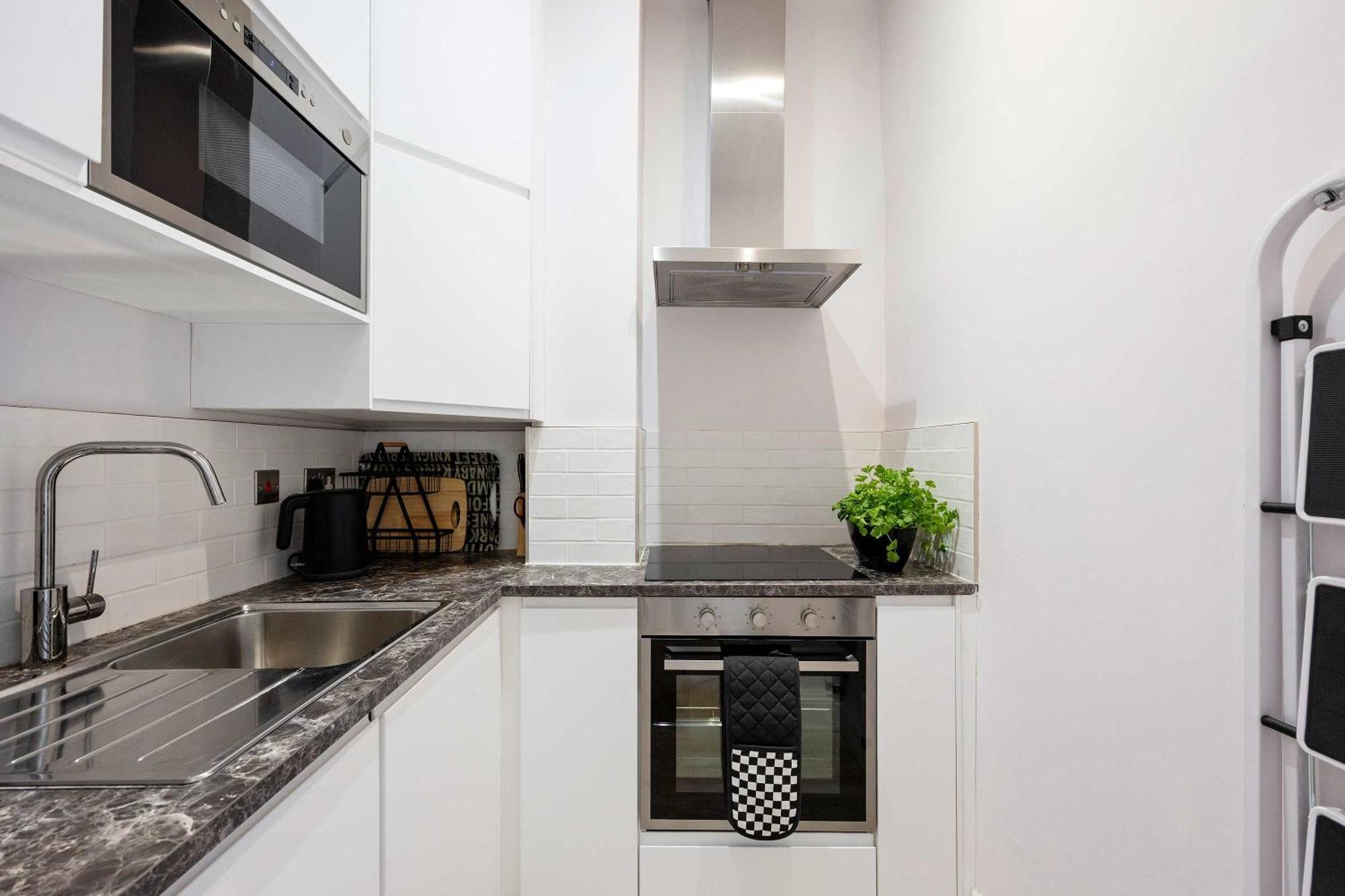 Veeve - Cosy Chic In Chelsea Apartment