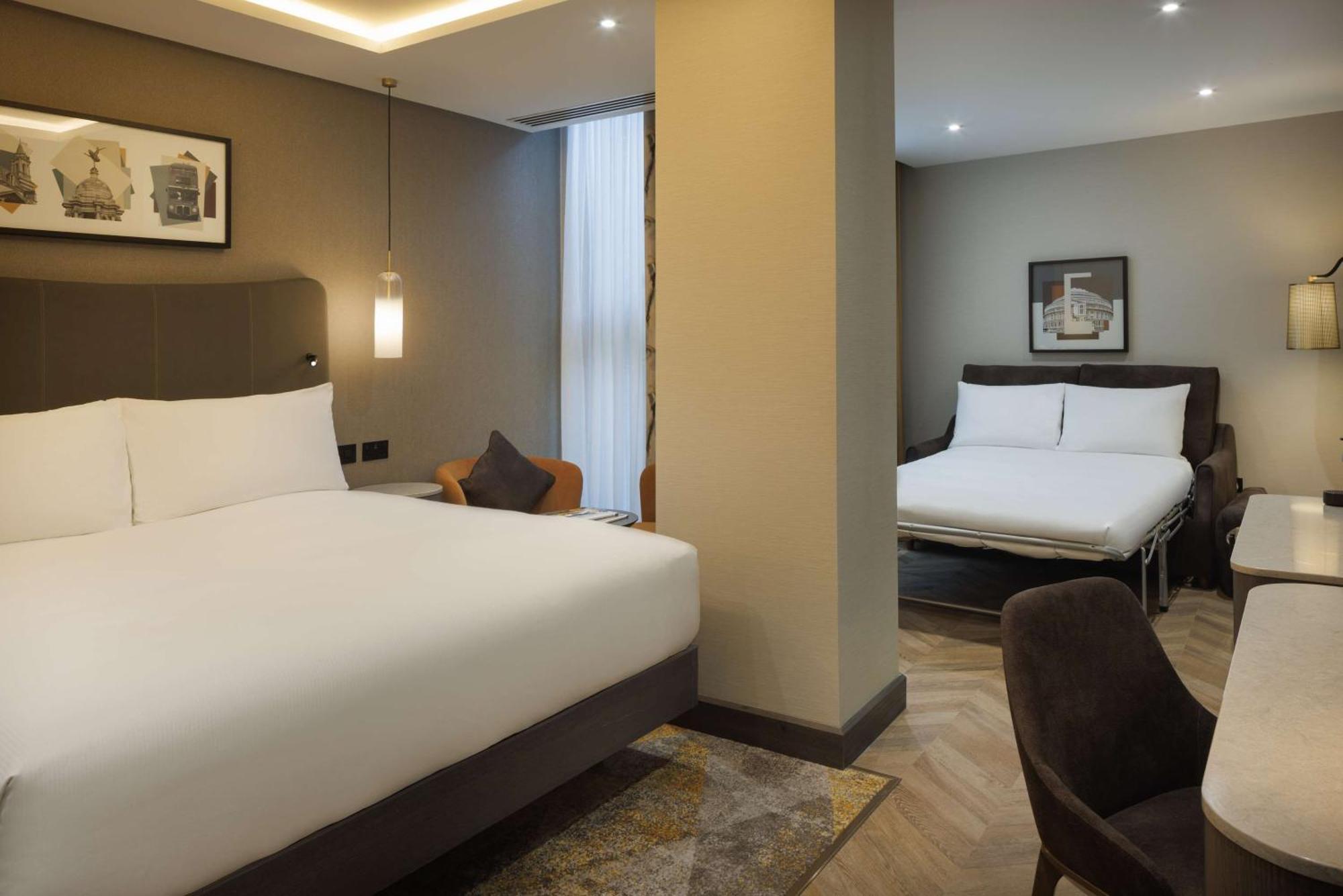 Doubletree By Hilton Victoria London