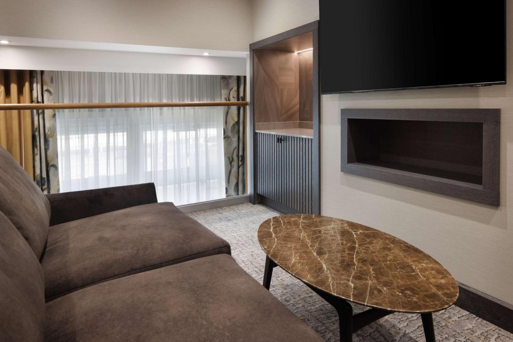 Hotel Doubletree By Hilton Victoria London
