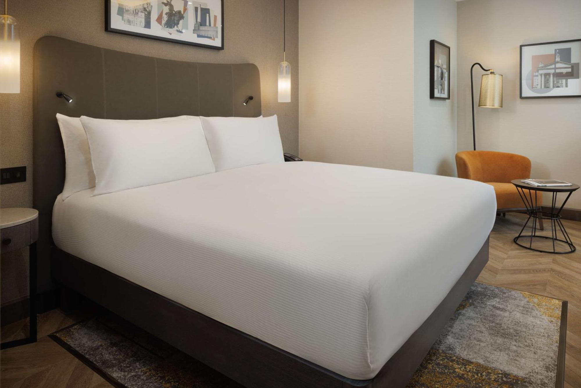 Doubletree By Hilton Victoria 4*