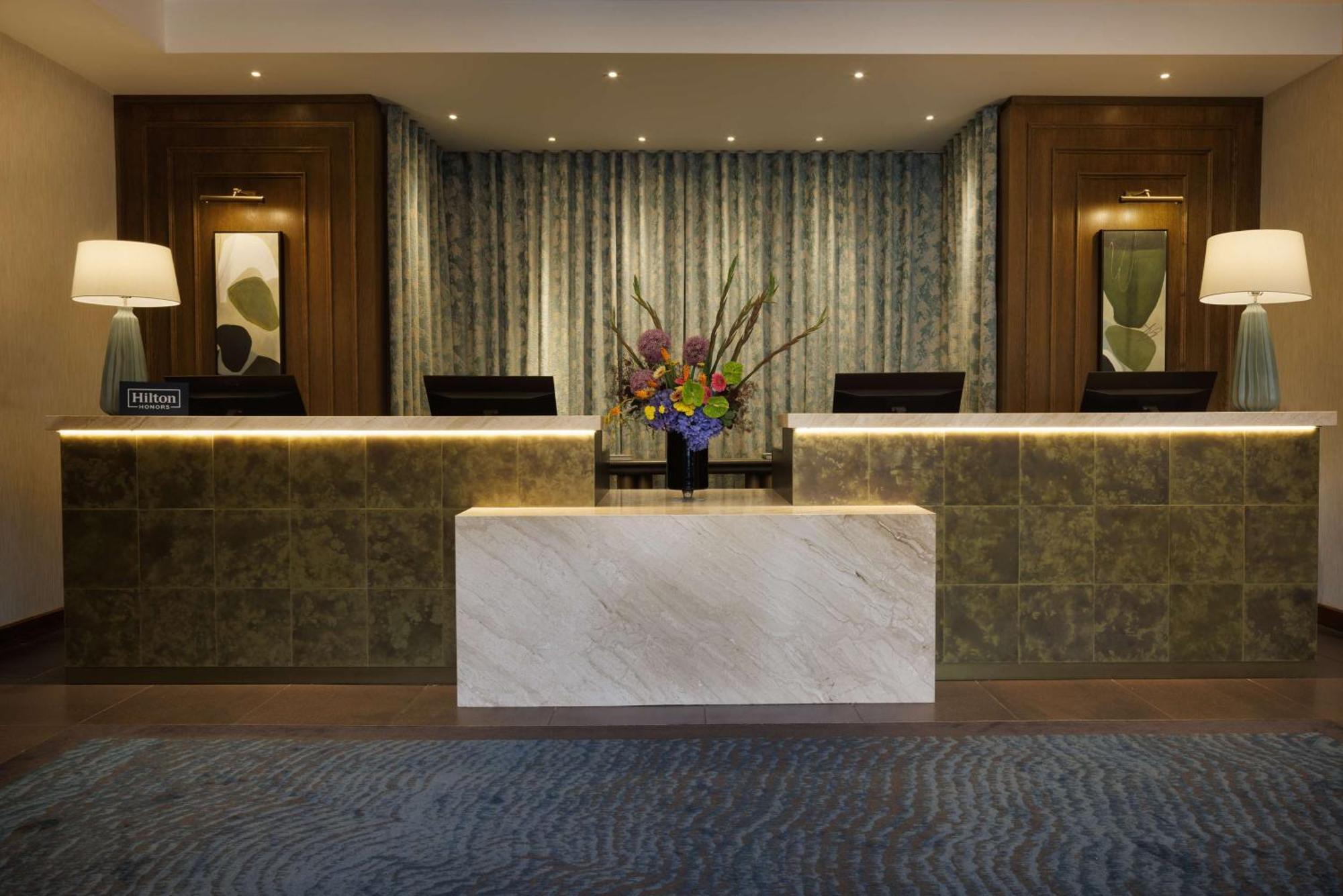 Doubletree By Hilton Victoria Hotel