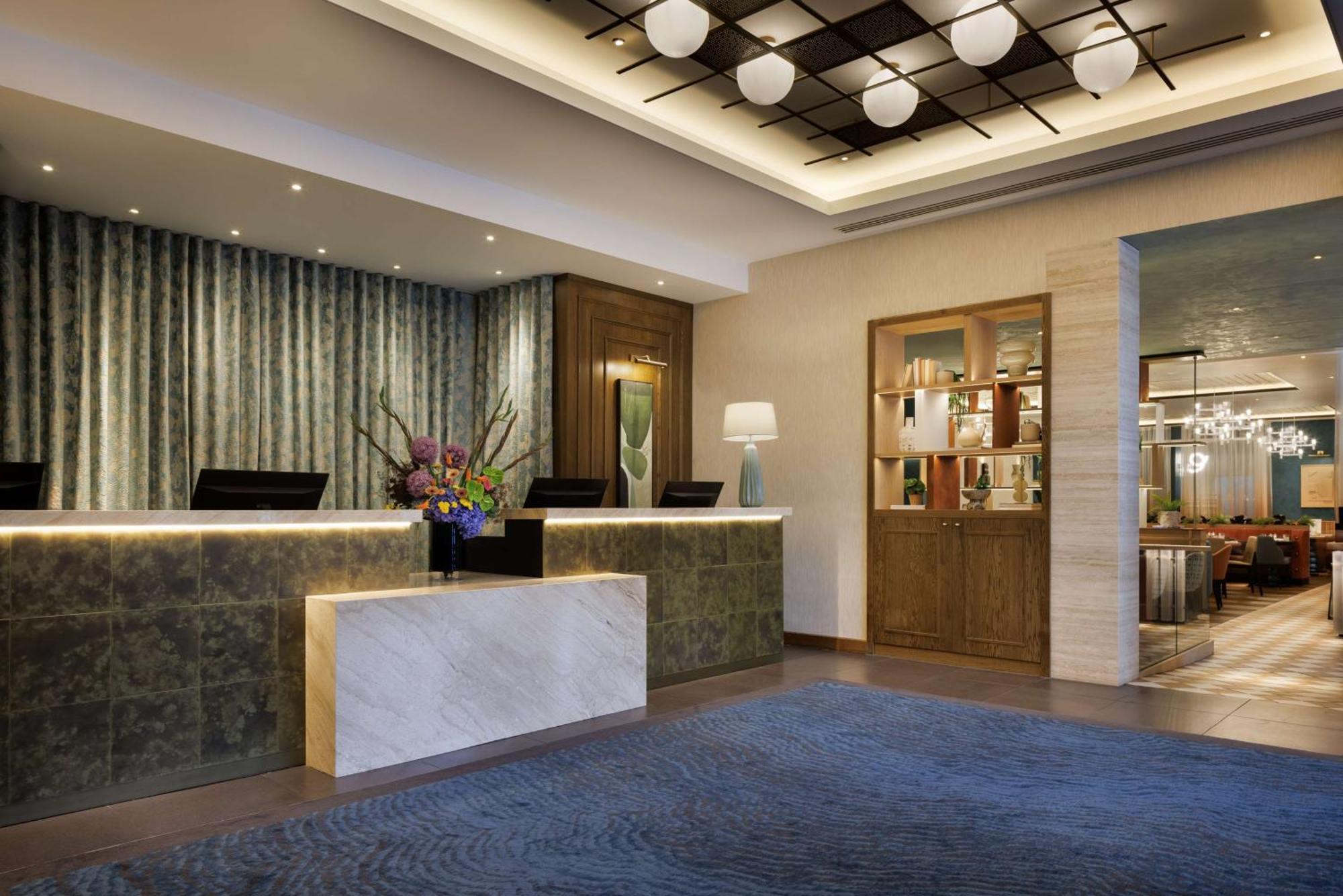 Hotel Doubletree By Hilton Victoria 4*