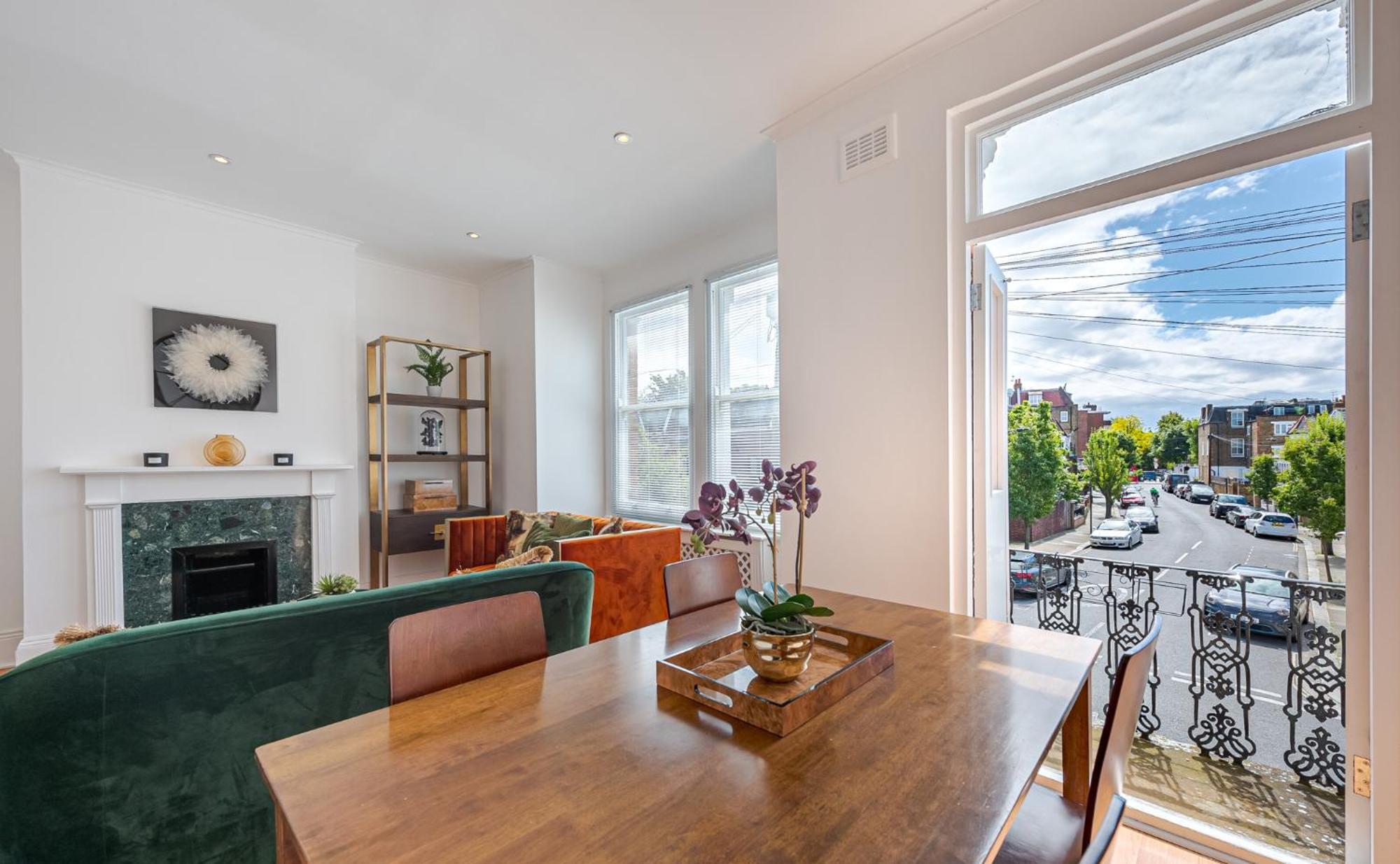 Charming 3bedroom In Appartement